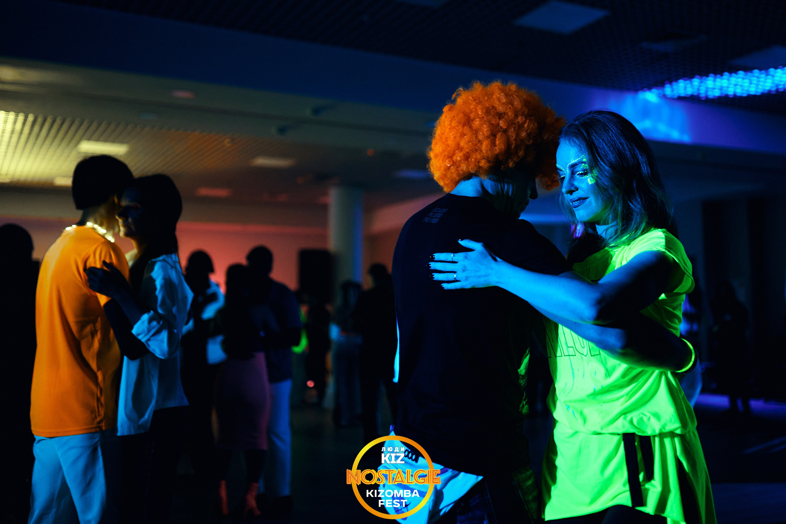 Neon party. Свадебный фотограф