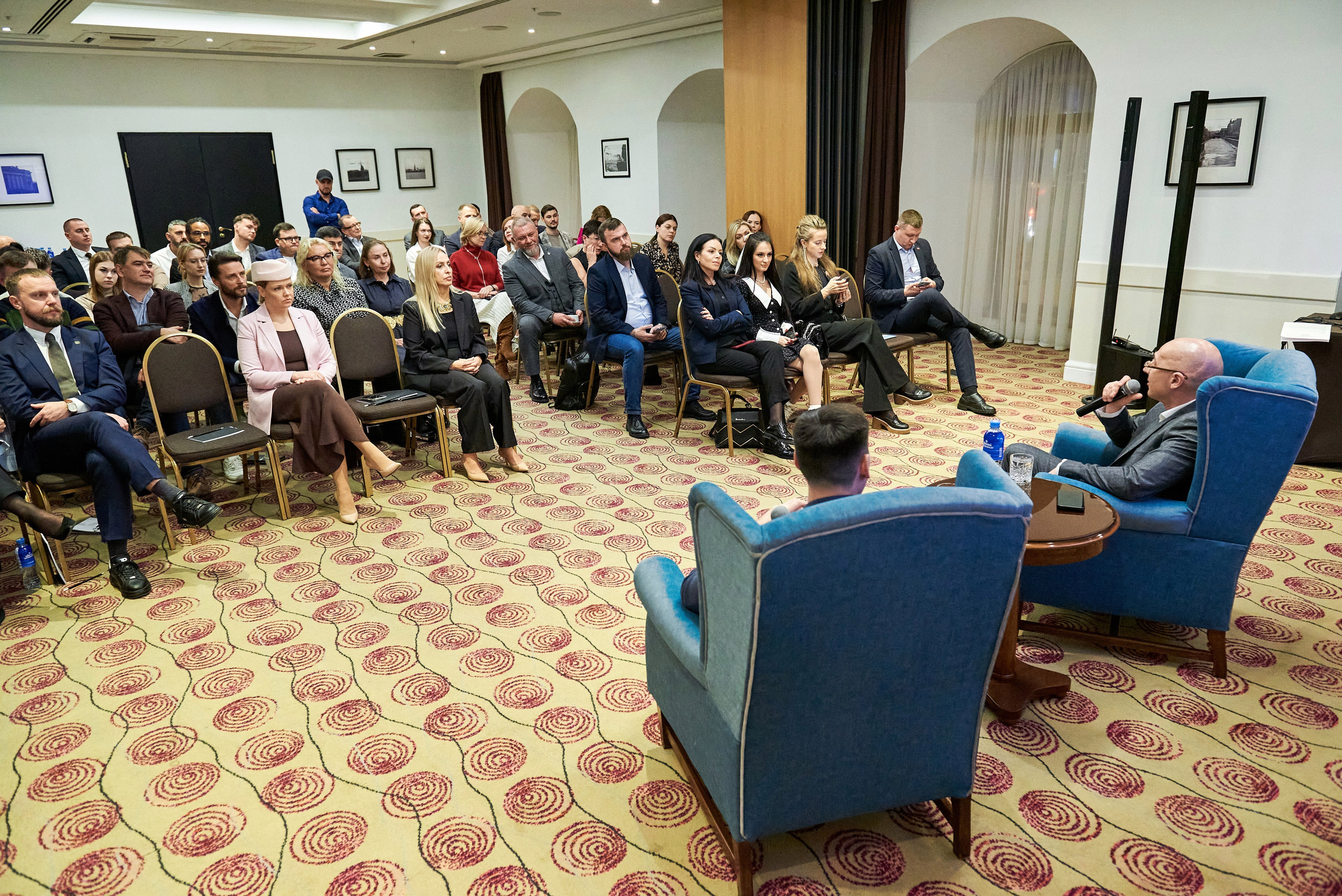 Сеть лидеров встреча в СПб. Иван Ступа, репортажный фотограф в Санкт-Петербурге и Ленинградской области