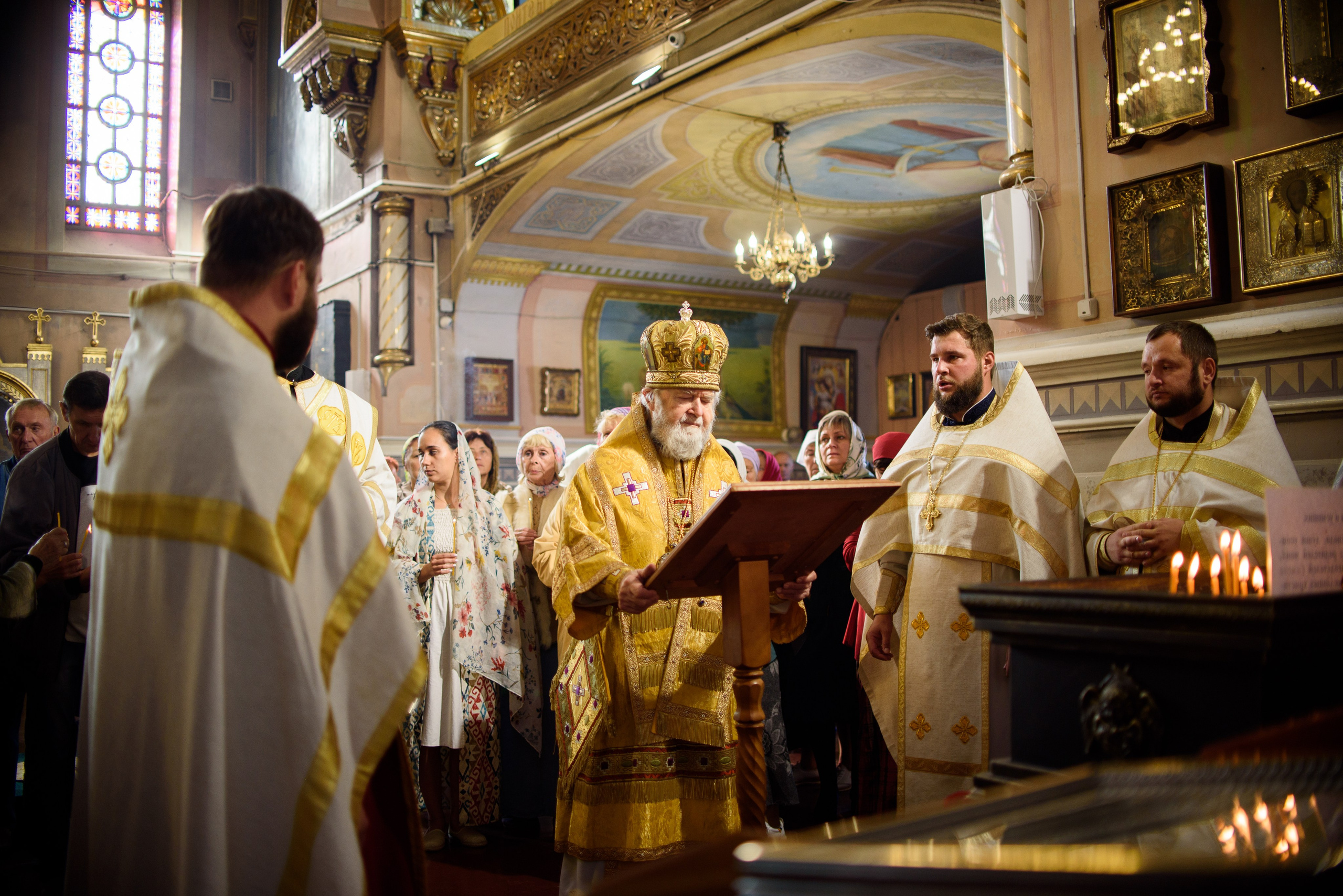 Воскресная литургия 29.10.2023. Семейный и свадебный фотограф в Феодосии и Коктебеле