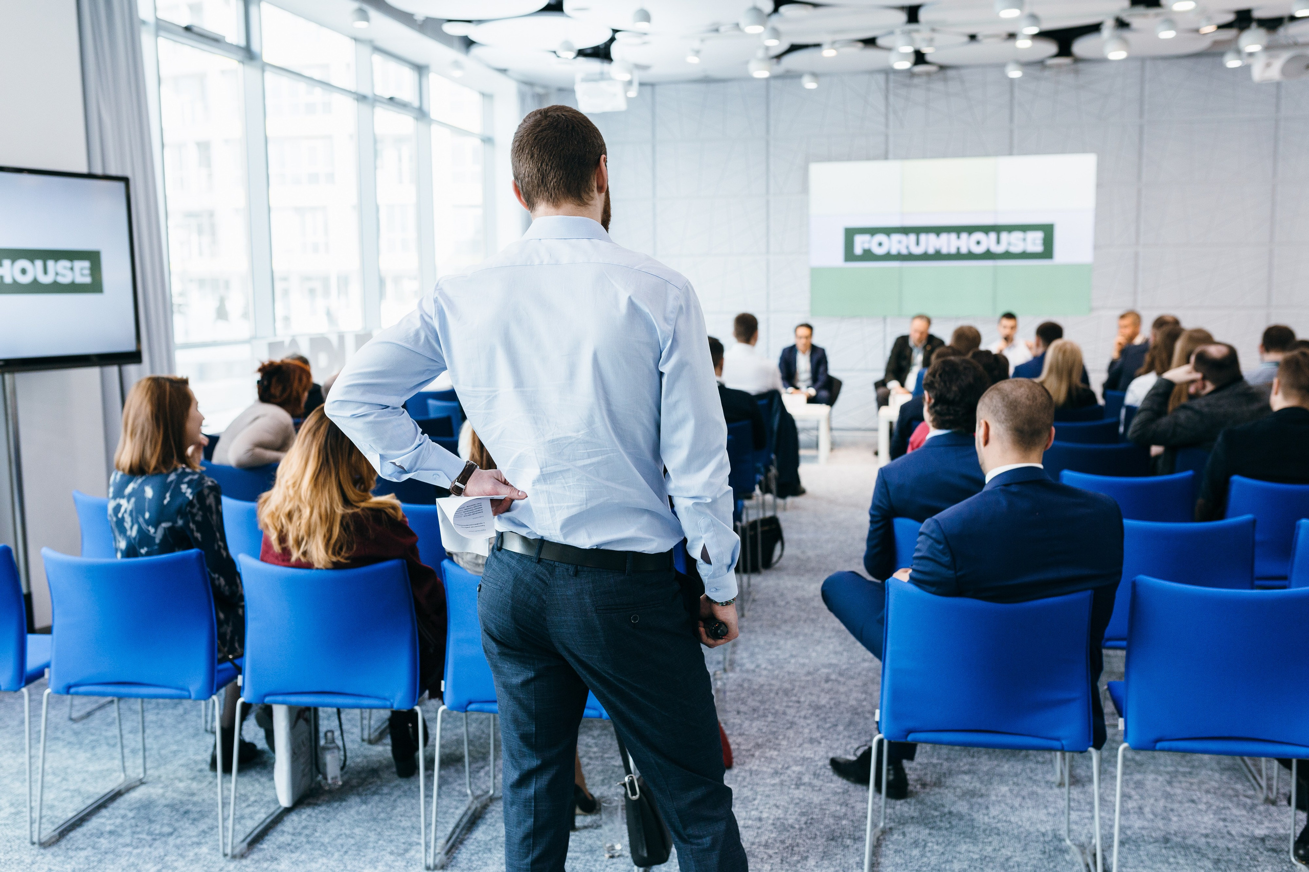 Фотограф на конференции в Москве, заказать услуги профессиональной фотосъёмки — Цены, стоимость услуг фотосъёмки конференций