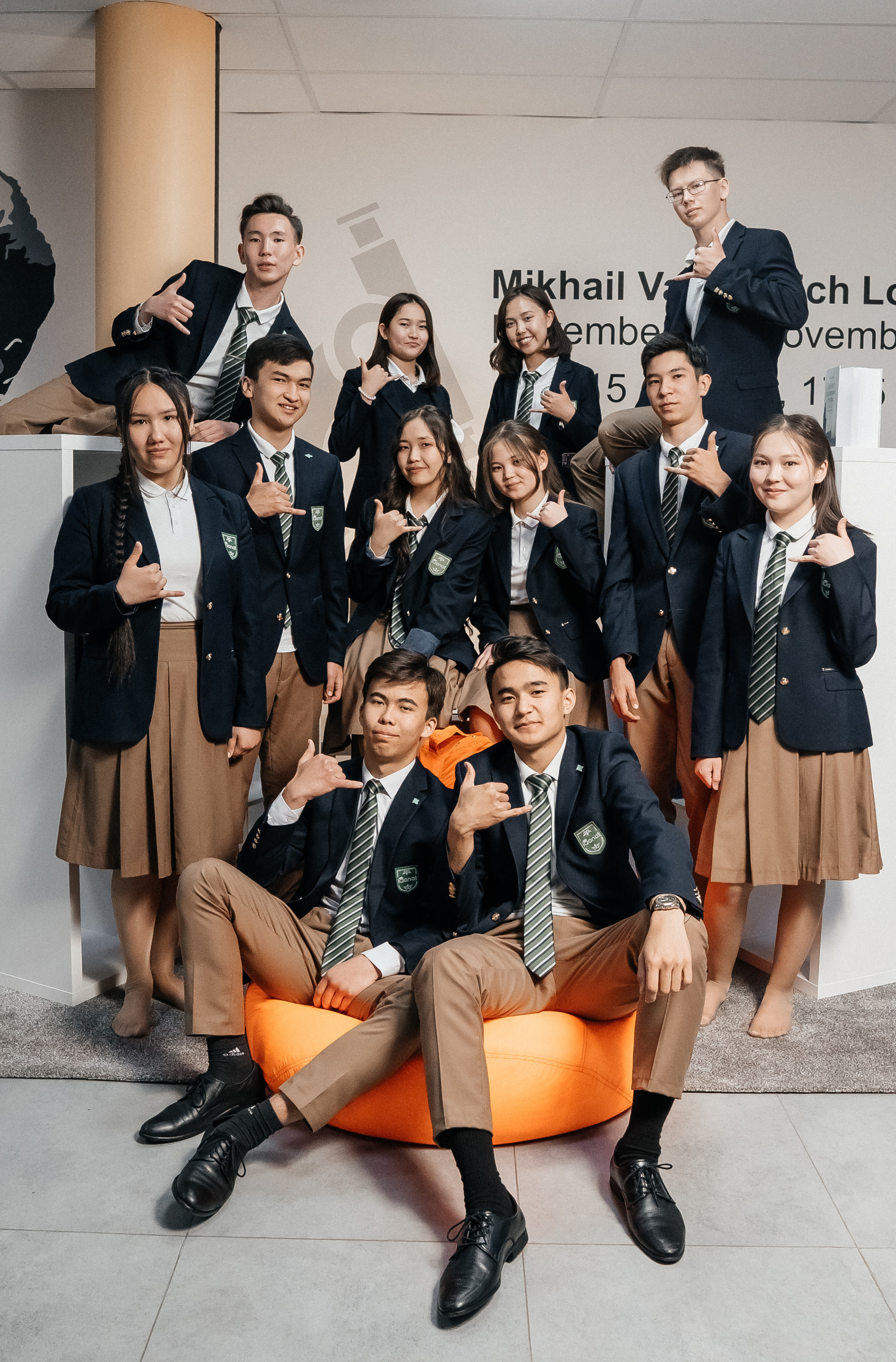 Общие фото. Выпускные альбомы в Нур-Султане (Астана) и по всему Казахстану