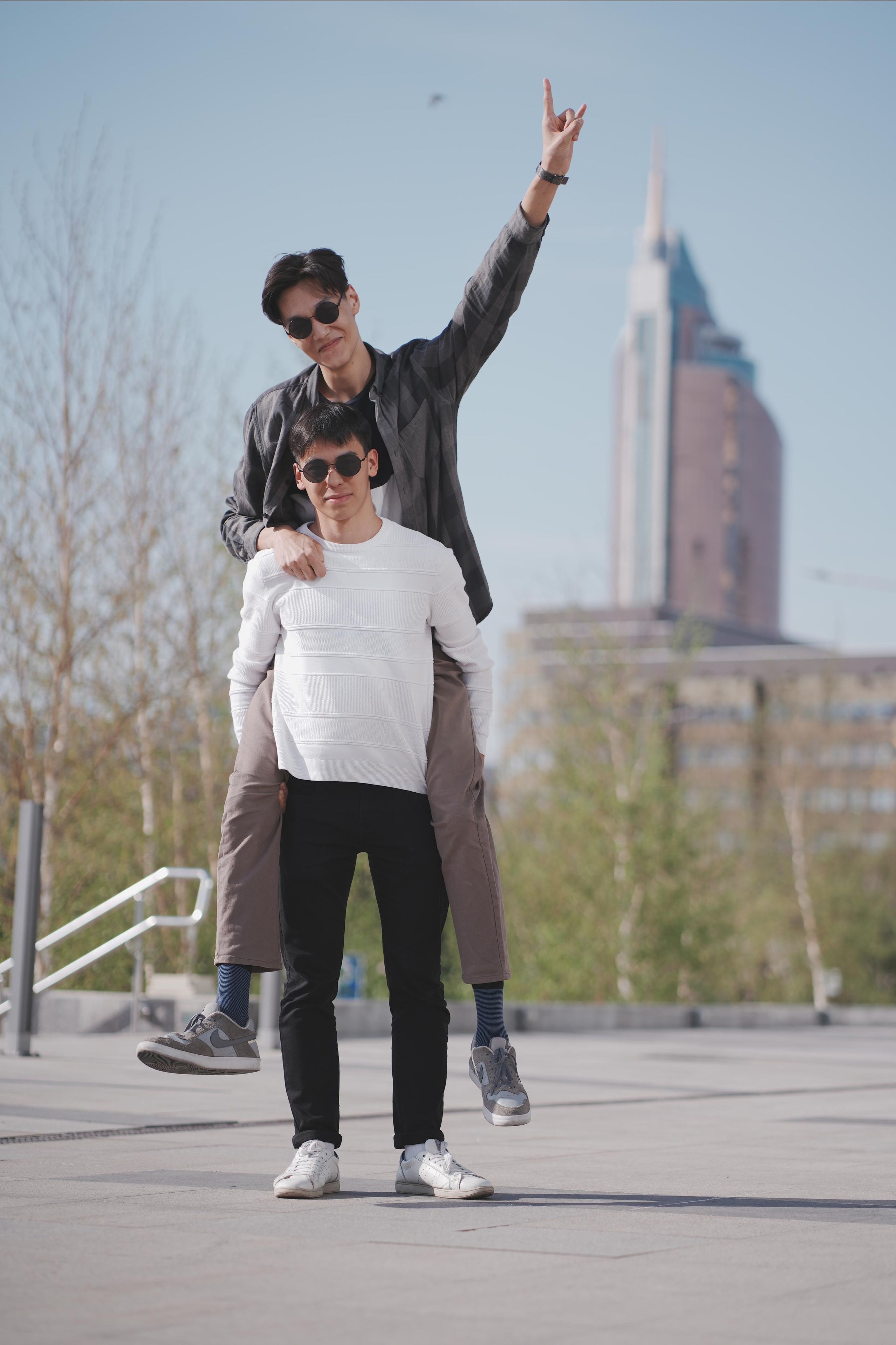 Уличные фото. Выпускные альбомы в Нур-Султане (Астана) и по всему Казахстану