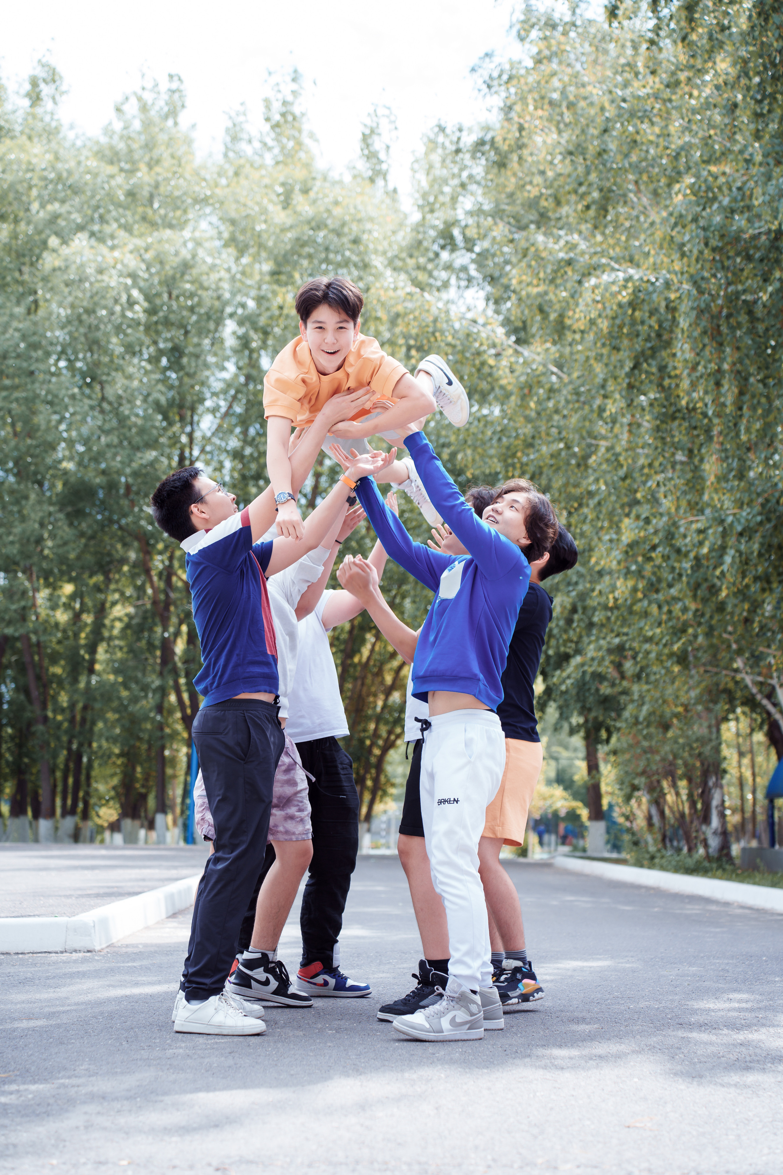 Уличные фото. Выпускные альбомы в Нур-Султане (Астана) и по всему Казахстану