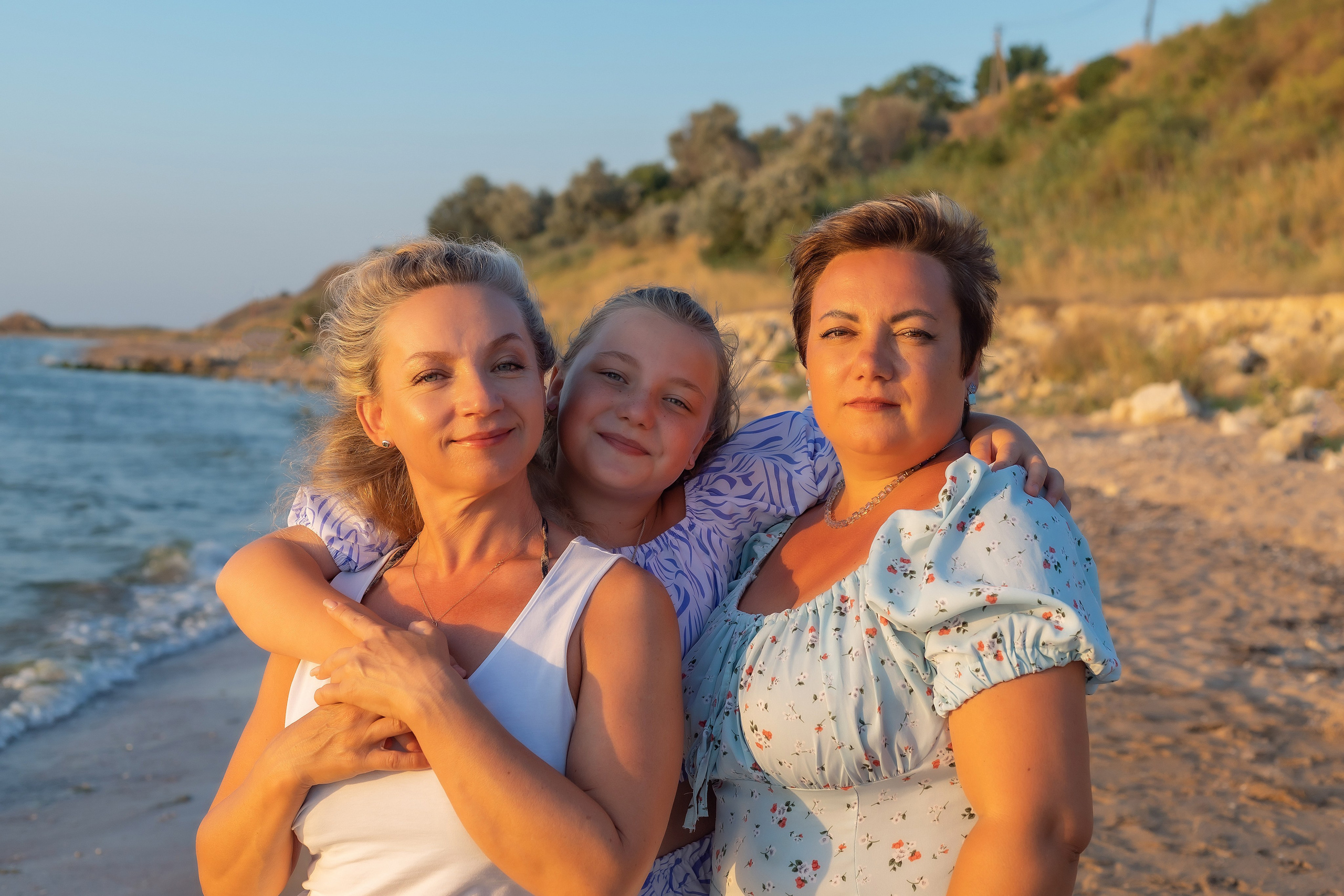 Юля, Оля, Соня, Вова, Андрей. Семейный фотограф г. Темрюк Николаева Надежда