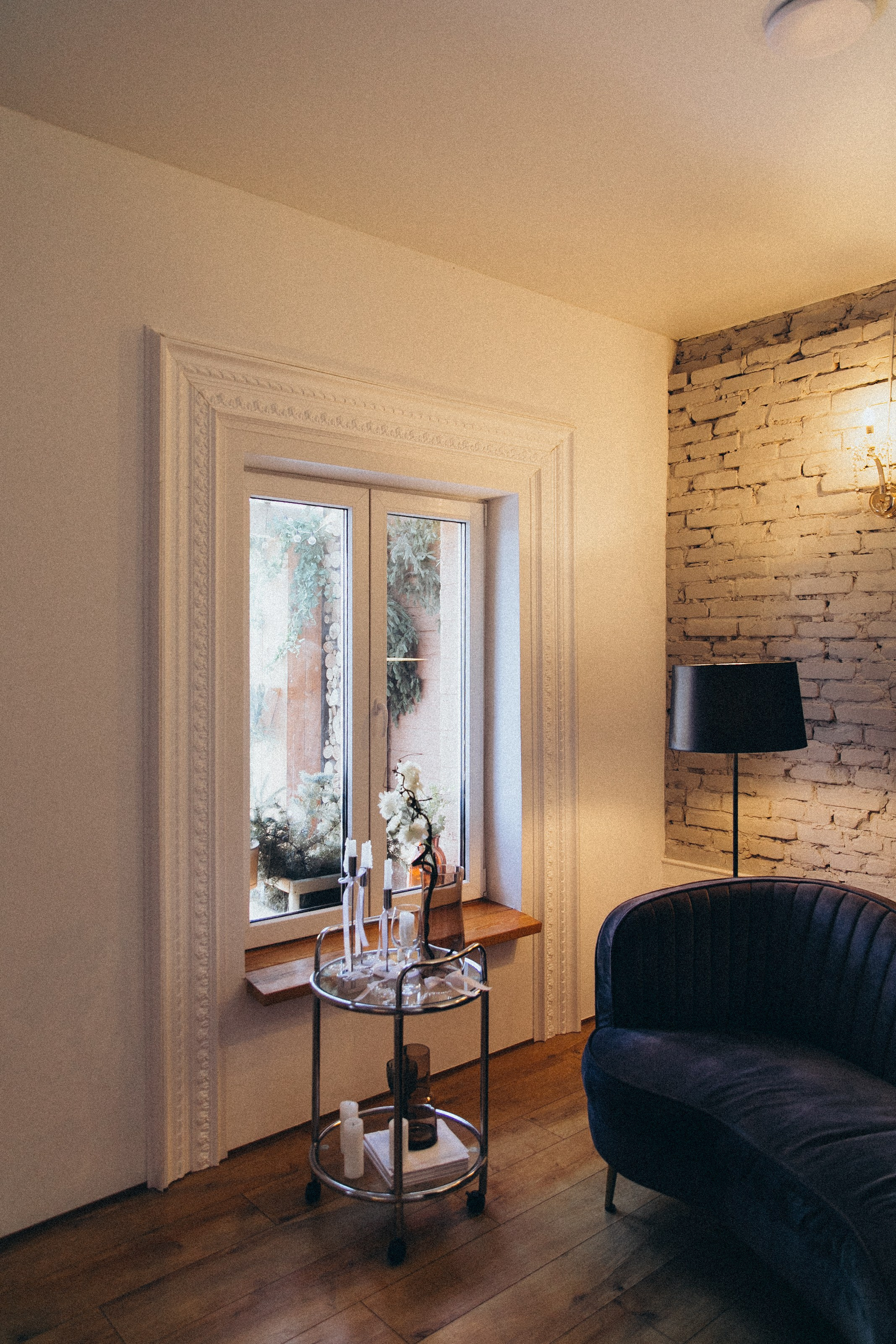 ЗАЛ «Каминная». Фотостудия в Мариуполе «Берлога»