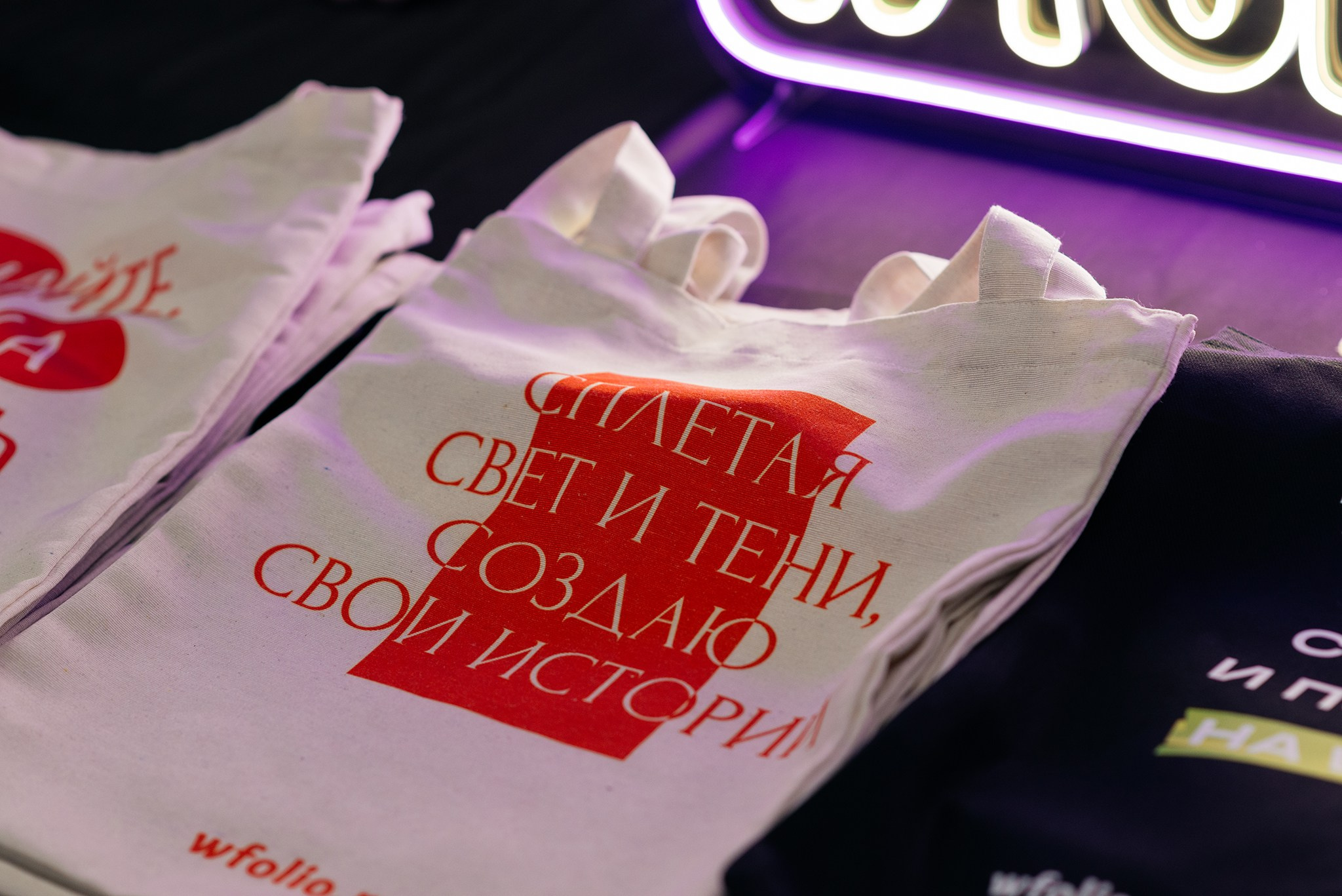 Яркий фотофестиваль. Апрель 25. Репортажный фотограф в Санкт-Петербурге Анастасия Клёпова