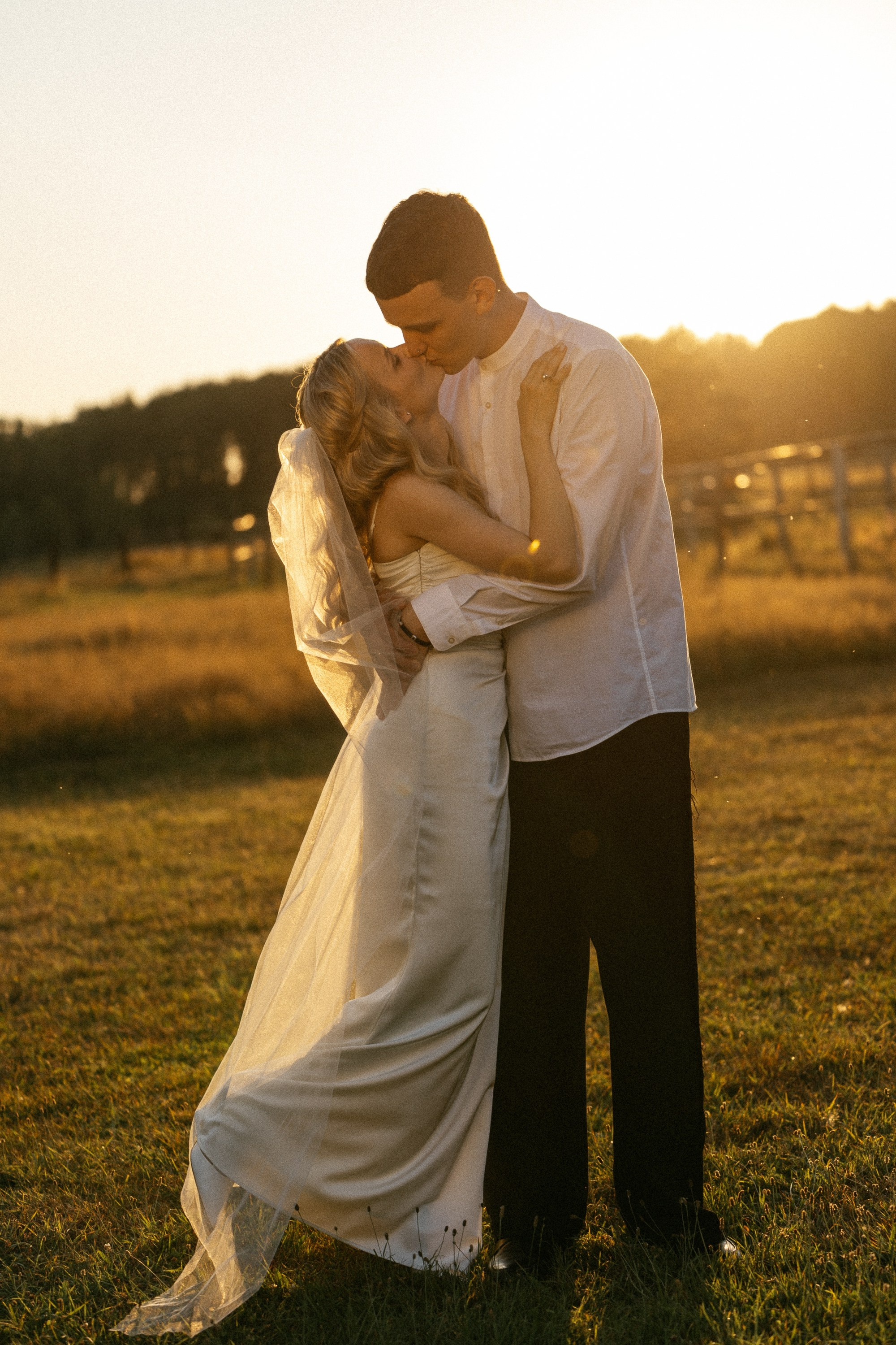 Ксюша и Степа. Антон Гошовский - свадебный и семейный фотограф в Москве и Крыму