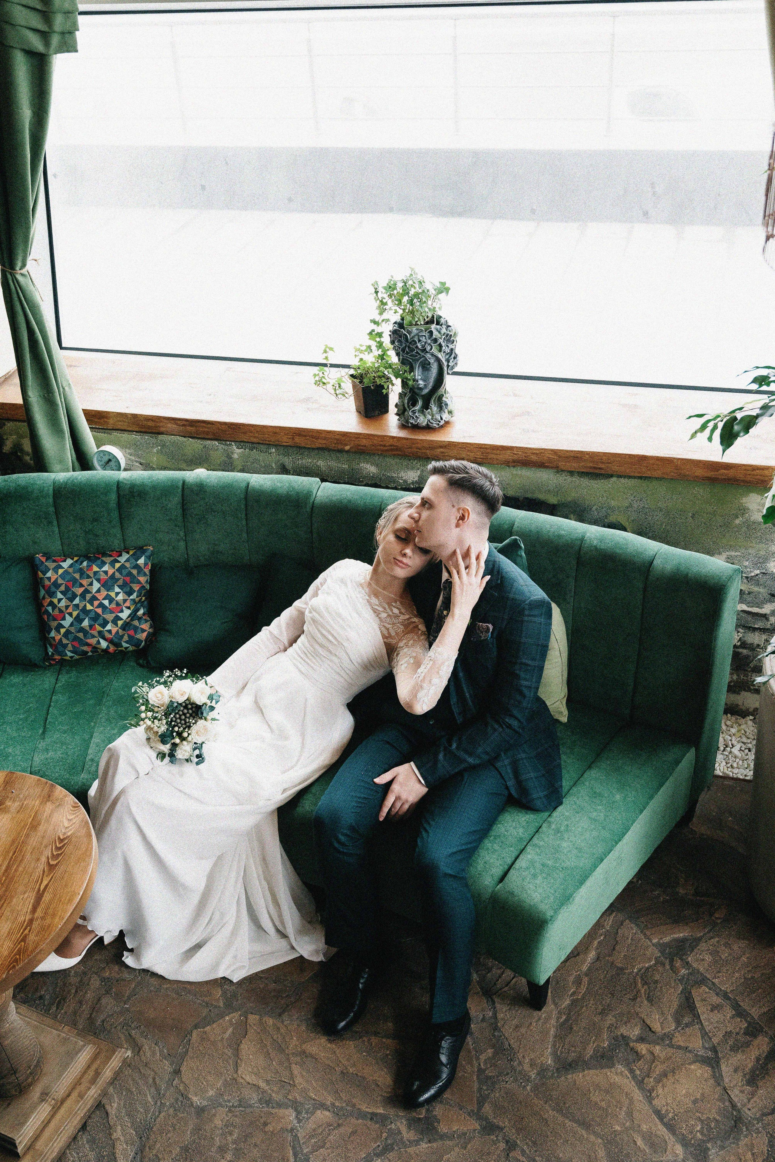 Артем и Галя. Тамара Власова