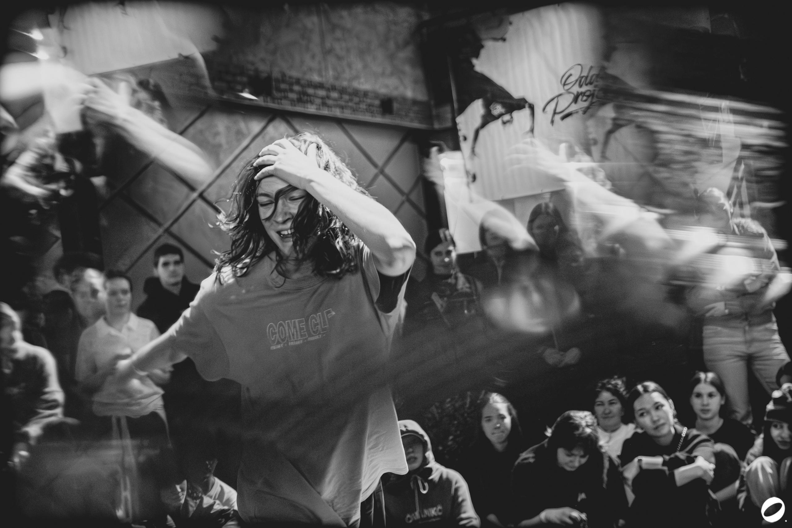 ODD.CLUB 04/04 (@youlovebu). Соня бу тебя сфоткала
