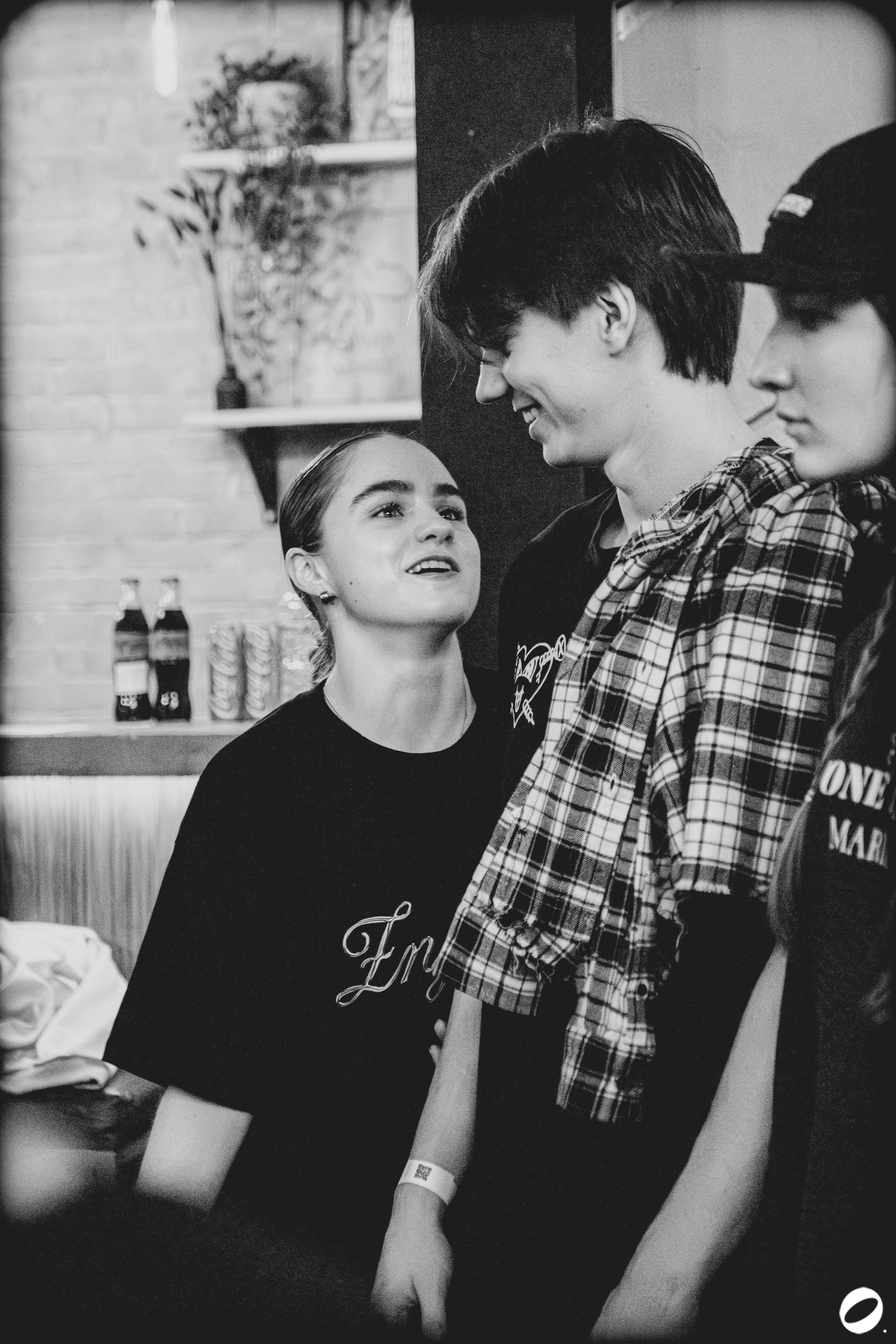 ODD.CLUB 04/04 (@youlovebu). Соня бу тебя сфоткала