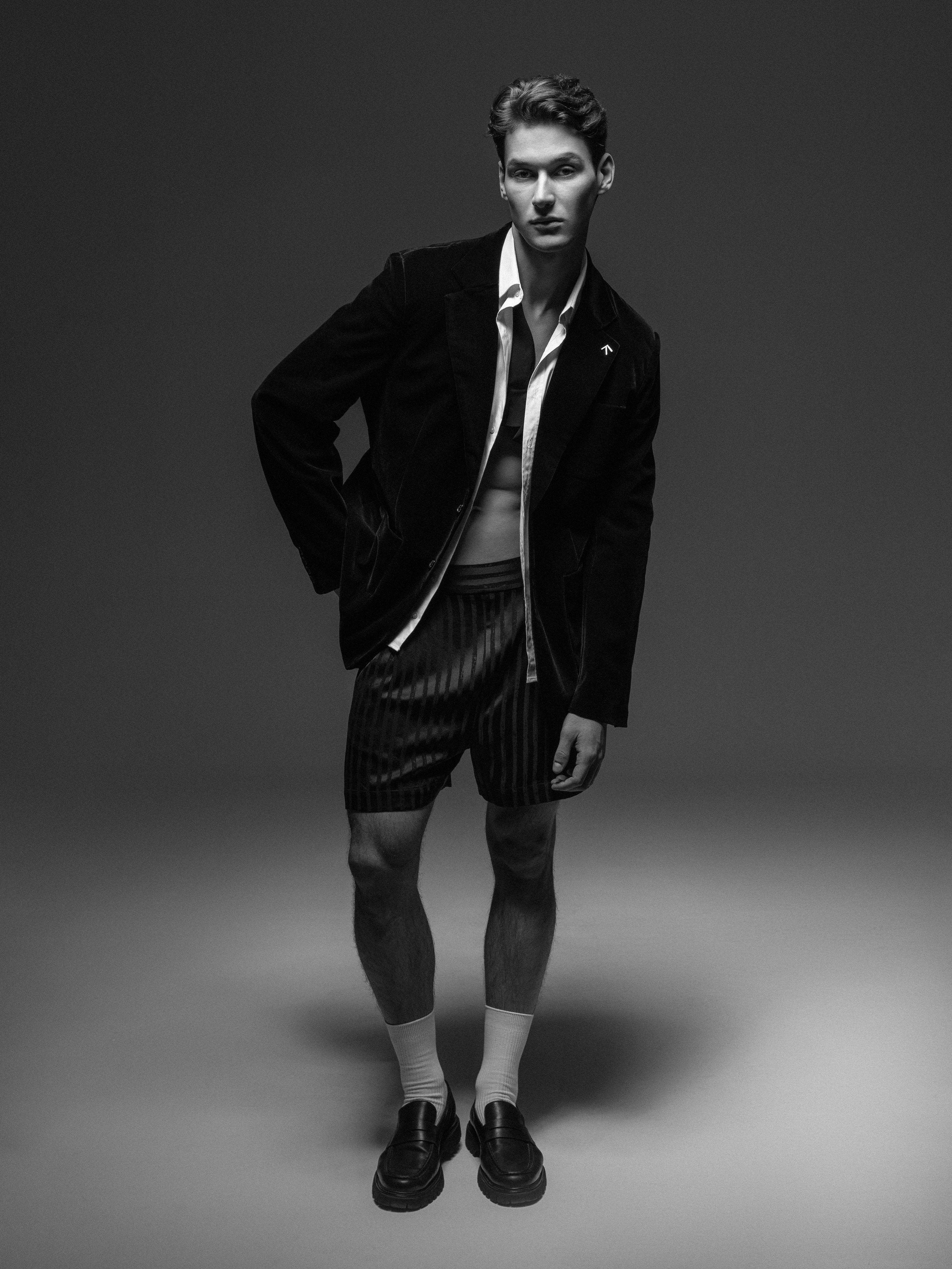 Body language. Elona_poposki