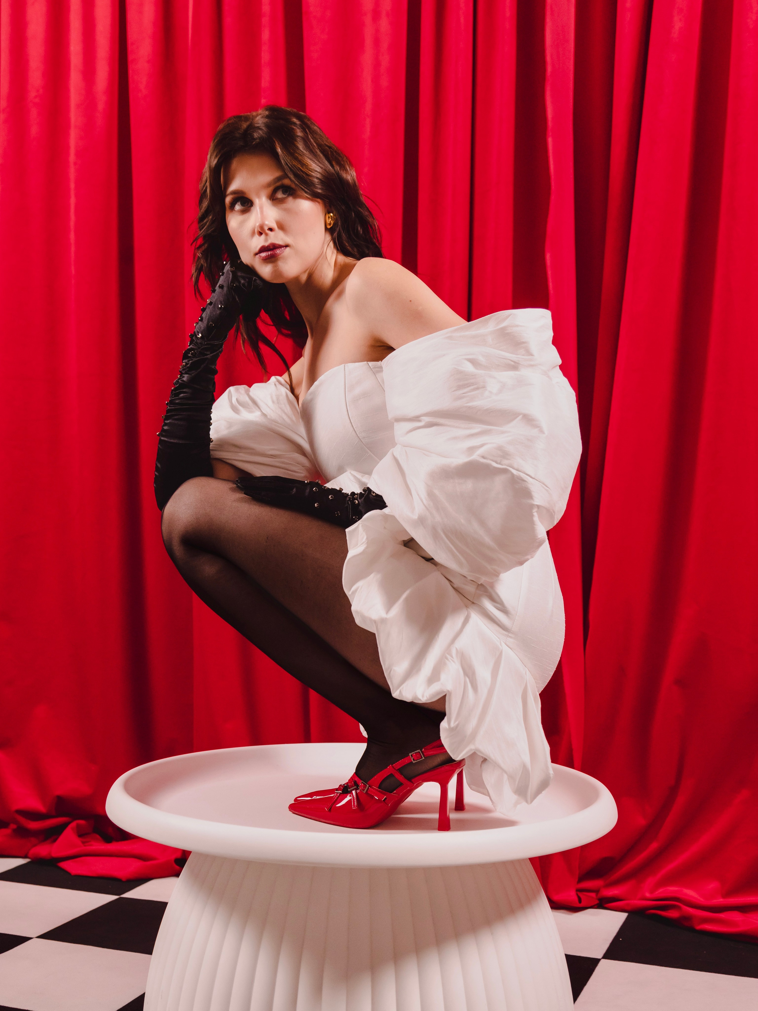 Фотосъёмка в студии фотосессия женский портрет. Фотограф в Москве — Рина Серёгина — съёмка в студии и репортаж