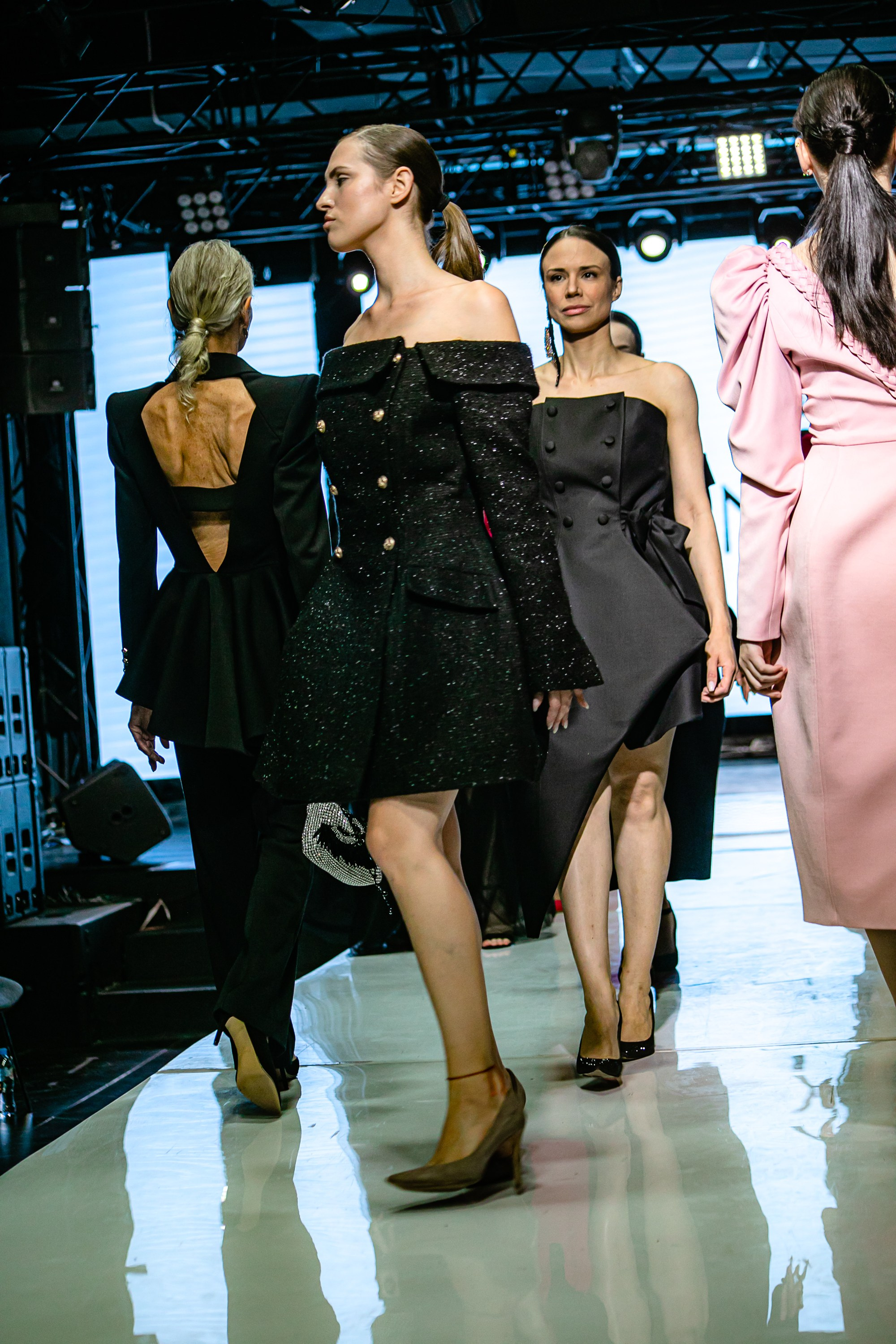 Презентация журнала Mary Way. Art photographer Nino