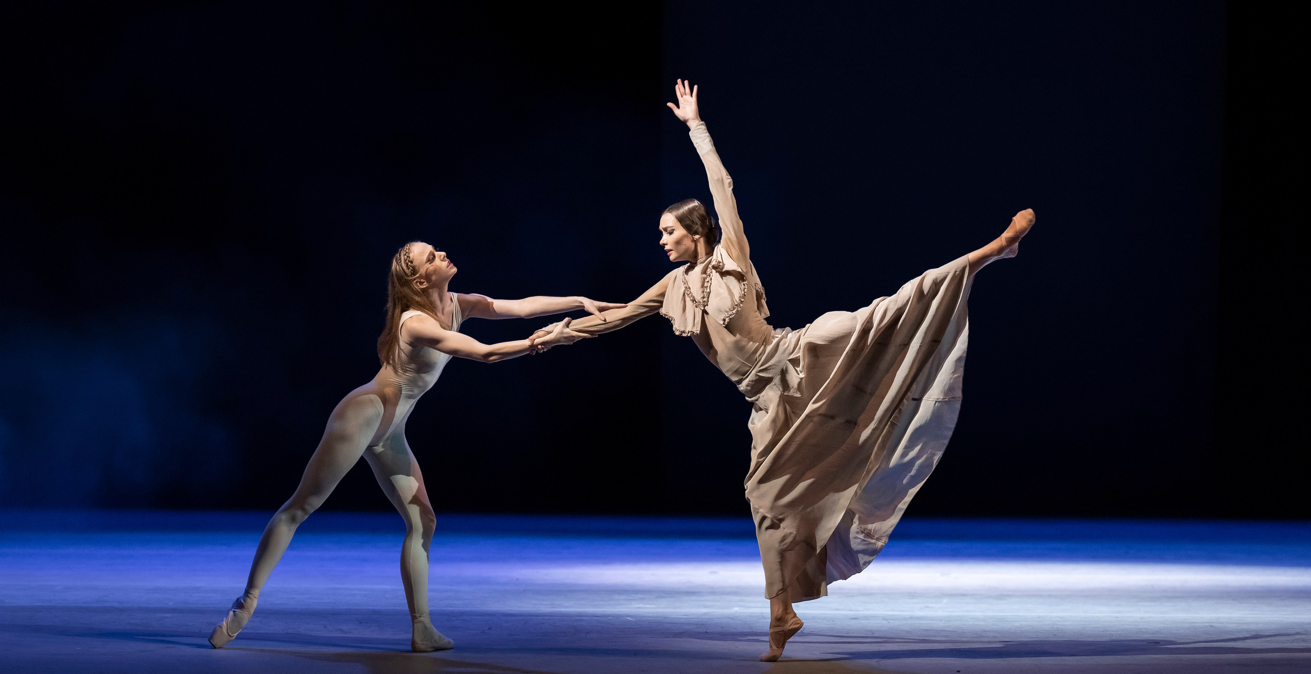 Петербургские сумерки. Балет Наталии Касаткиной и Владимира Василёва. Балетный фотограф Москва Майоров Николай