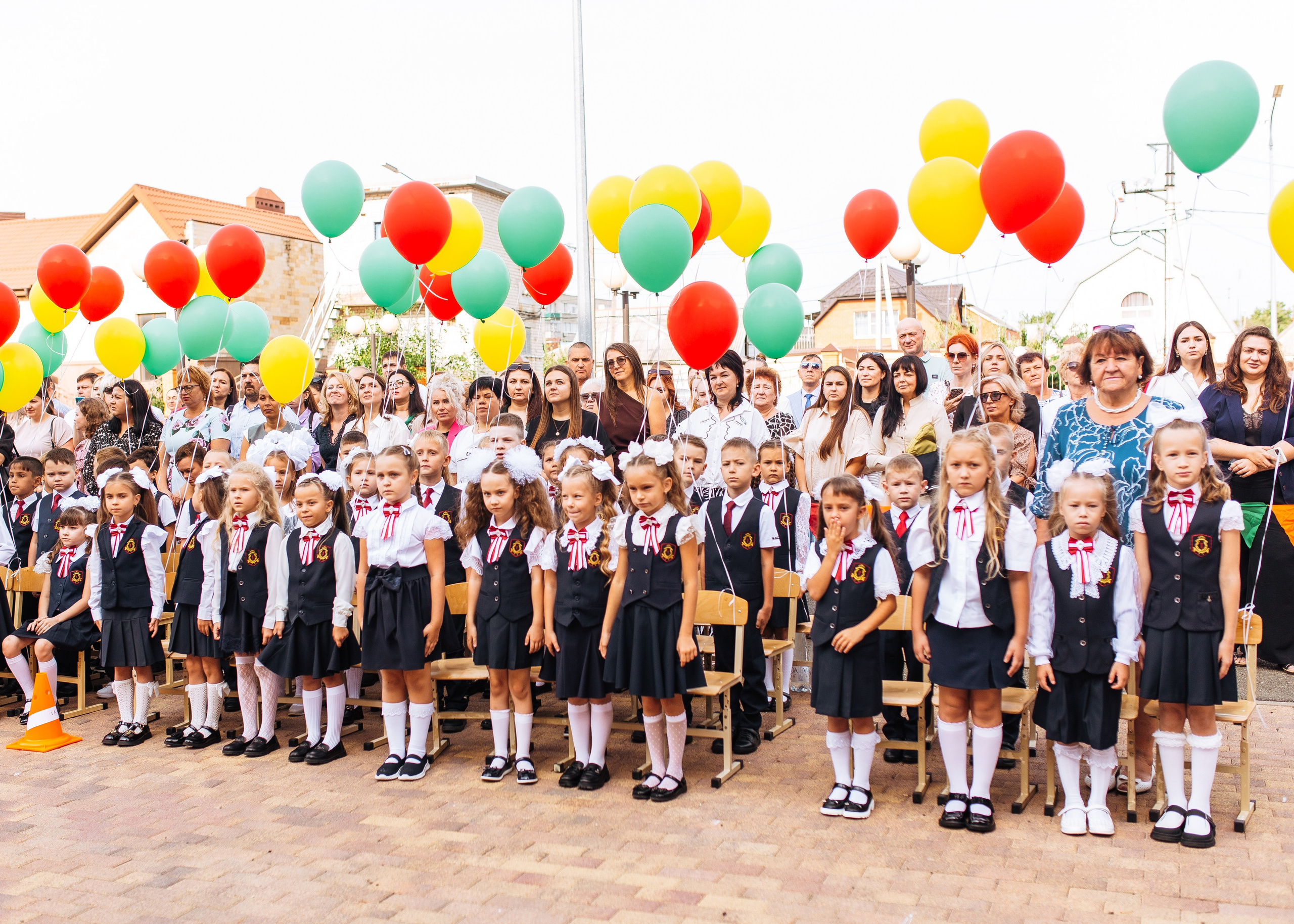 Здравствуй школа!. Фотограф в Приморско-Ахтарске Марьяна Чопко
