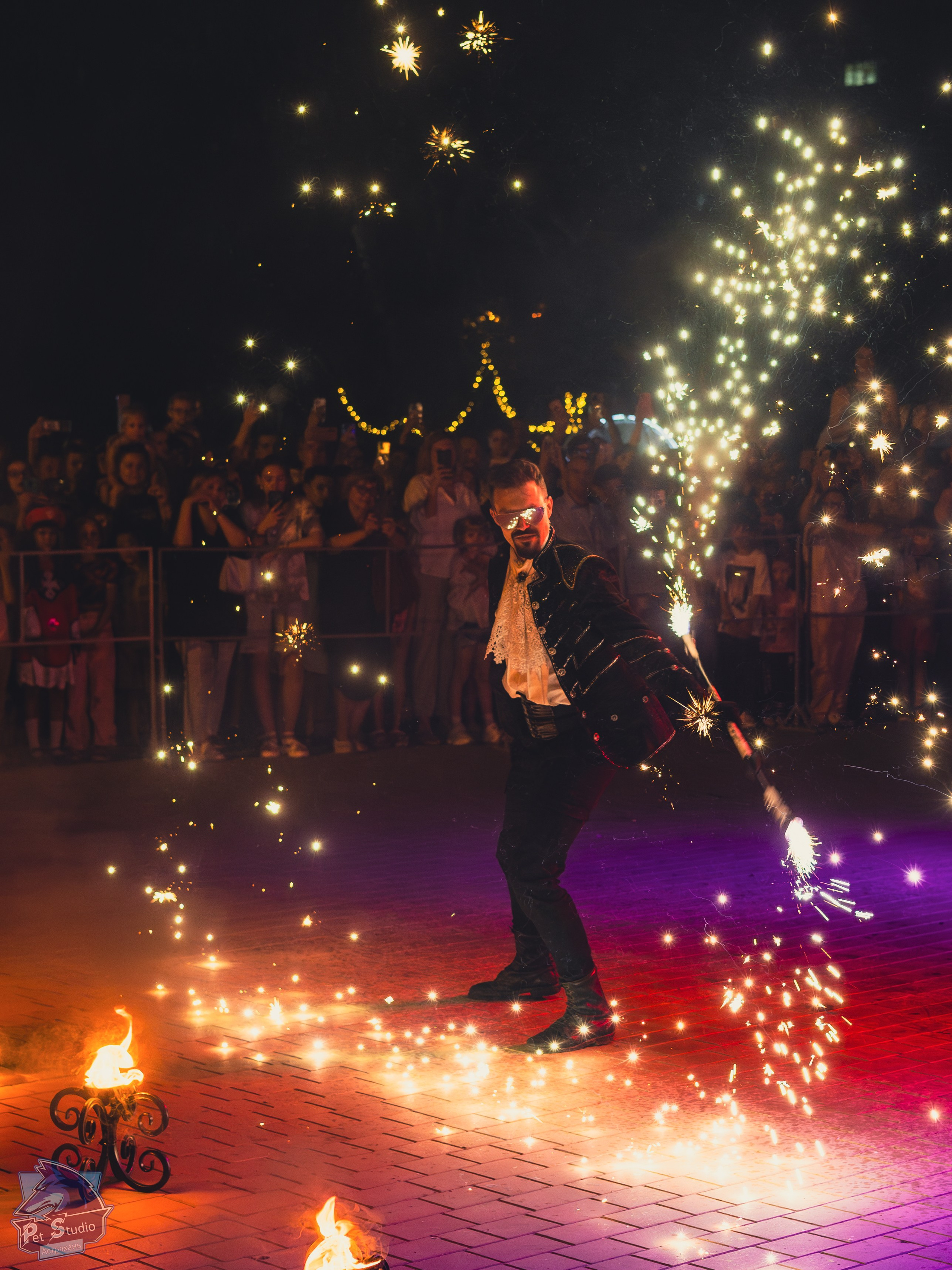Репортаж «Огни Каспия». Фотограф Марк Файзулин