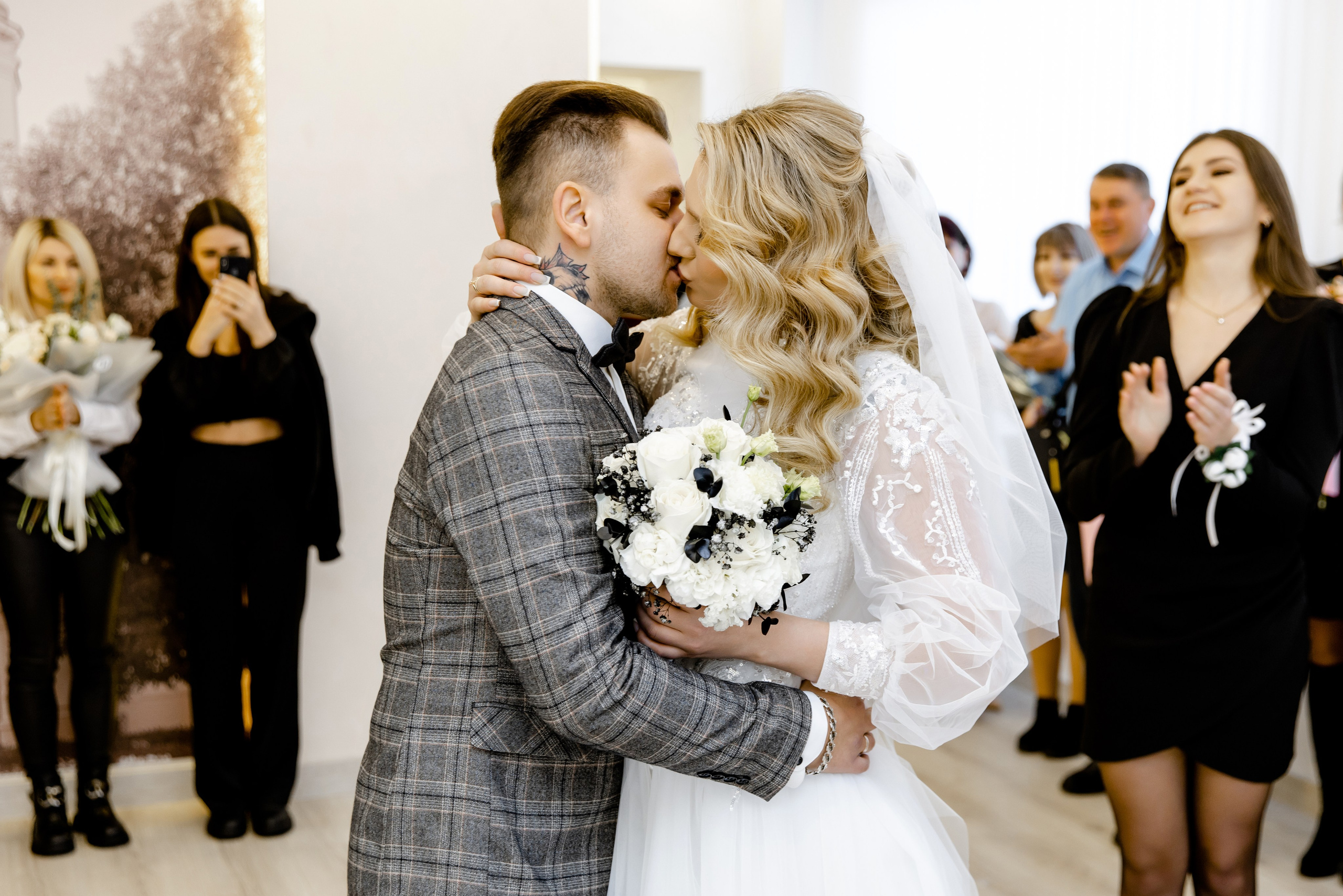 Свадебный день Артёма и Вики. Свадебный фотограф Анна Бабахина