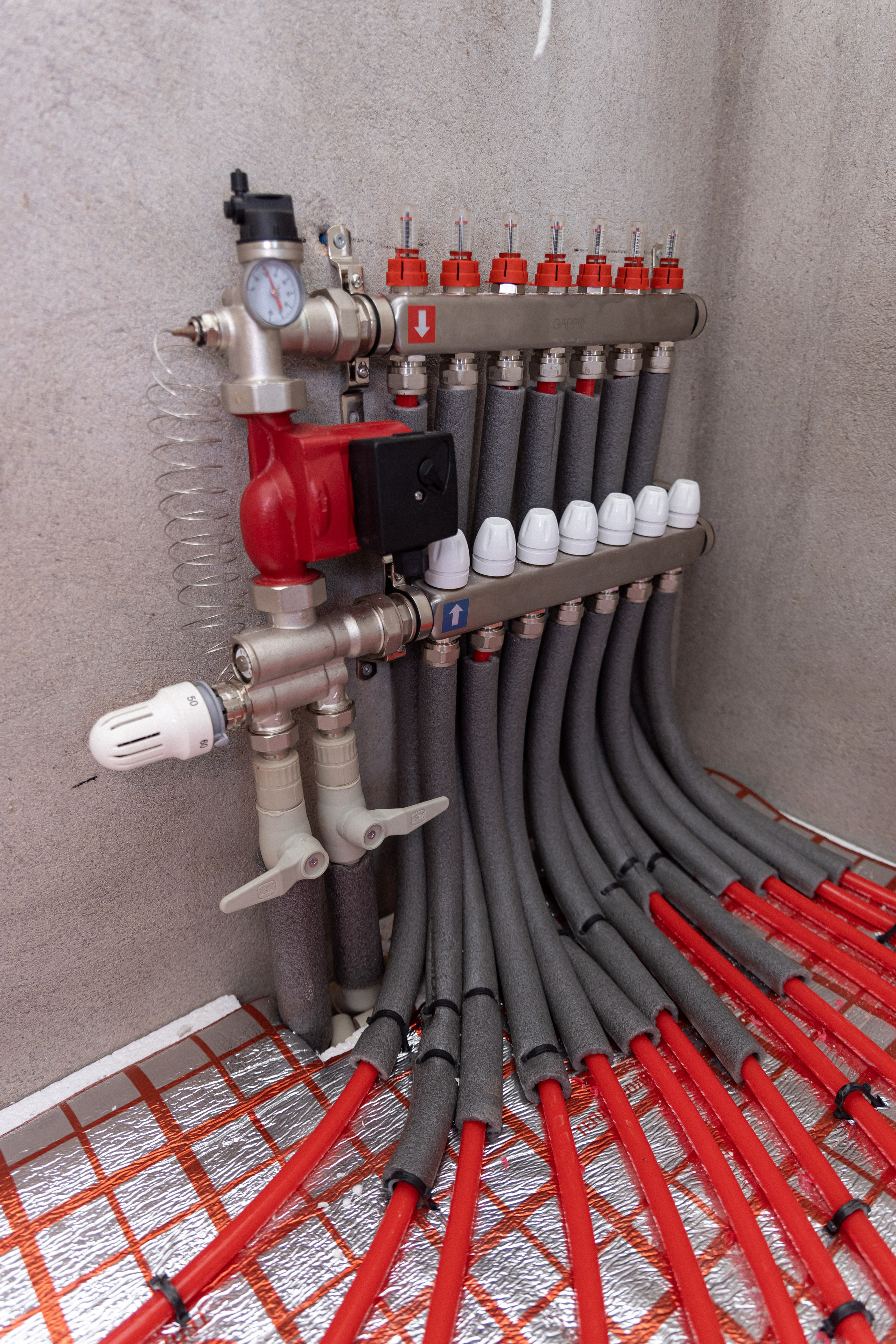 Блок-секция п.Авангардное Гурьевский р-он. Монтаж отопления в Калининграде | Балтийский сантехник