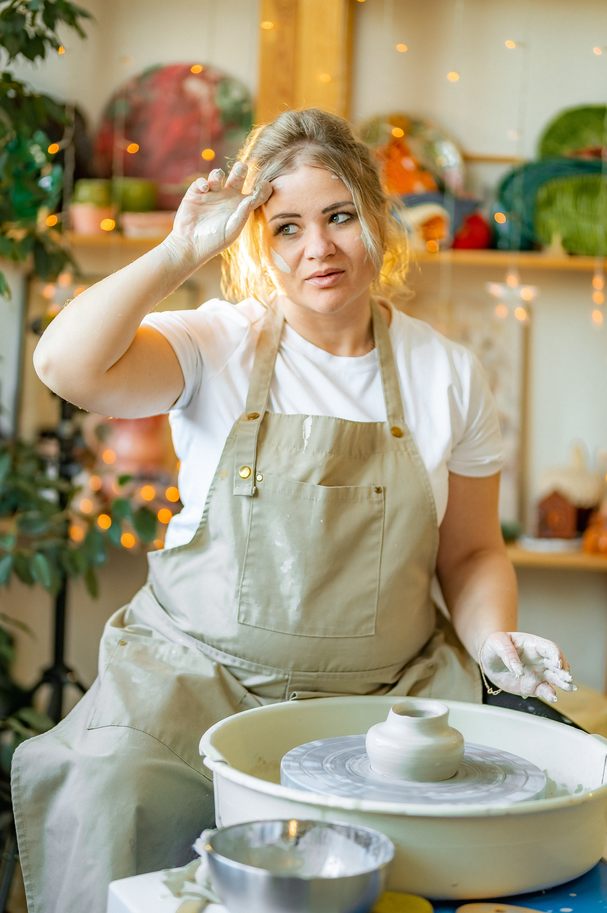 В гончарной мастерской. ProfotoNK