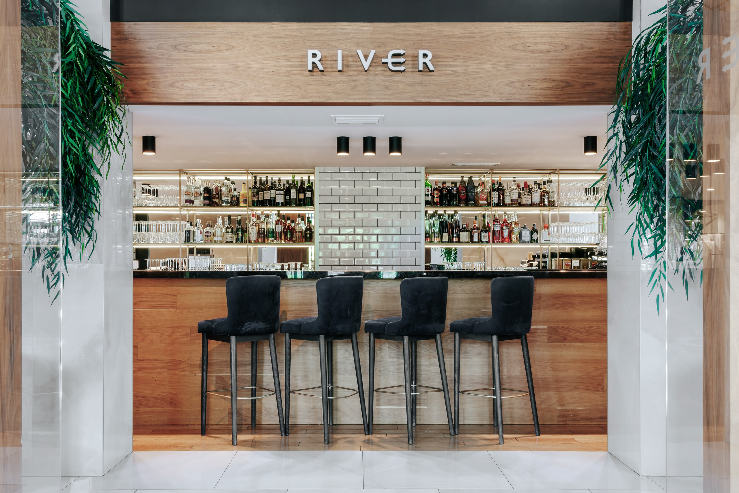 Репортажный фотограф в Санкт-Петербурге Жолудев Владислав