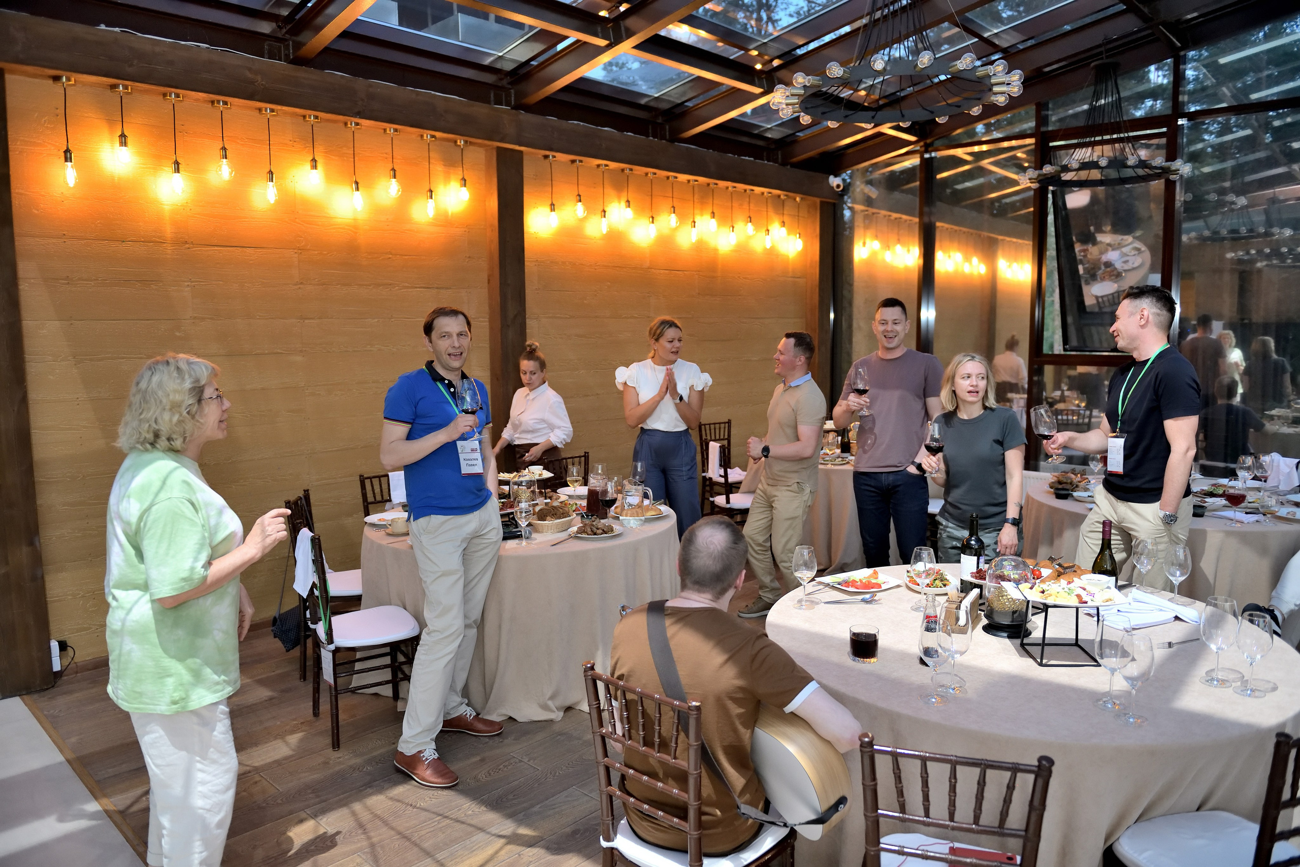 "Корпоративный ужин для клиентов".