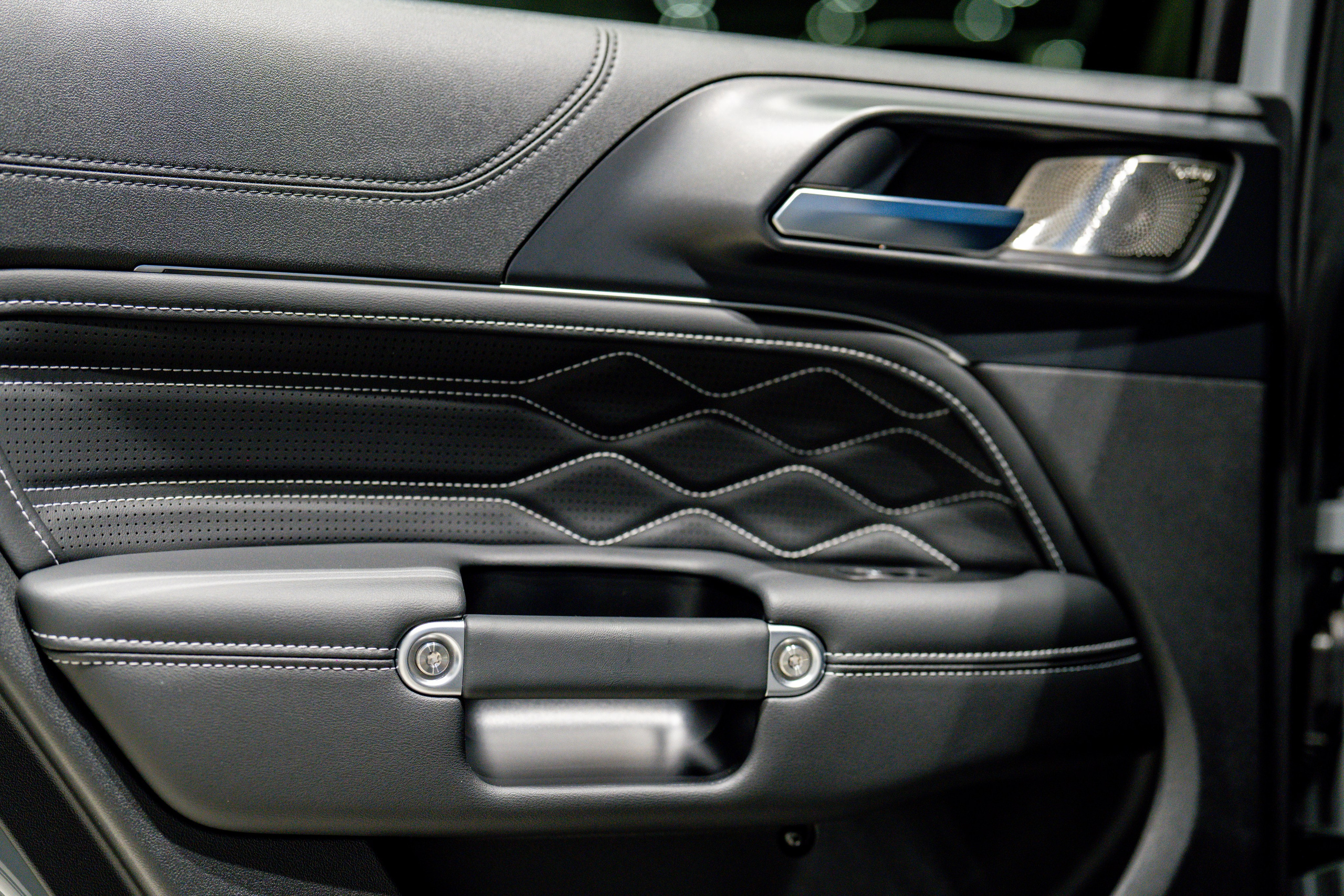 Авто. Видеограф Алексей Жарков