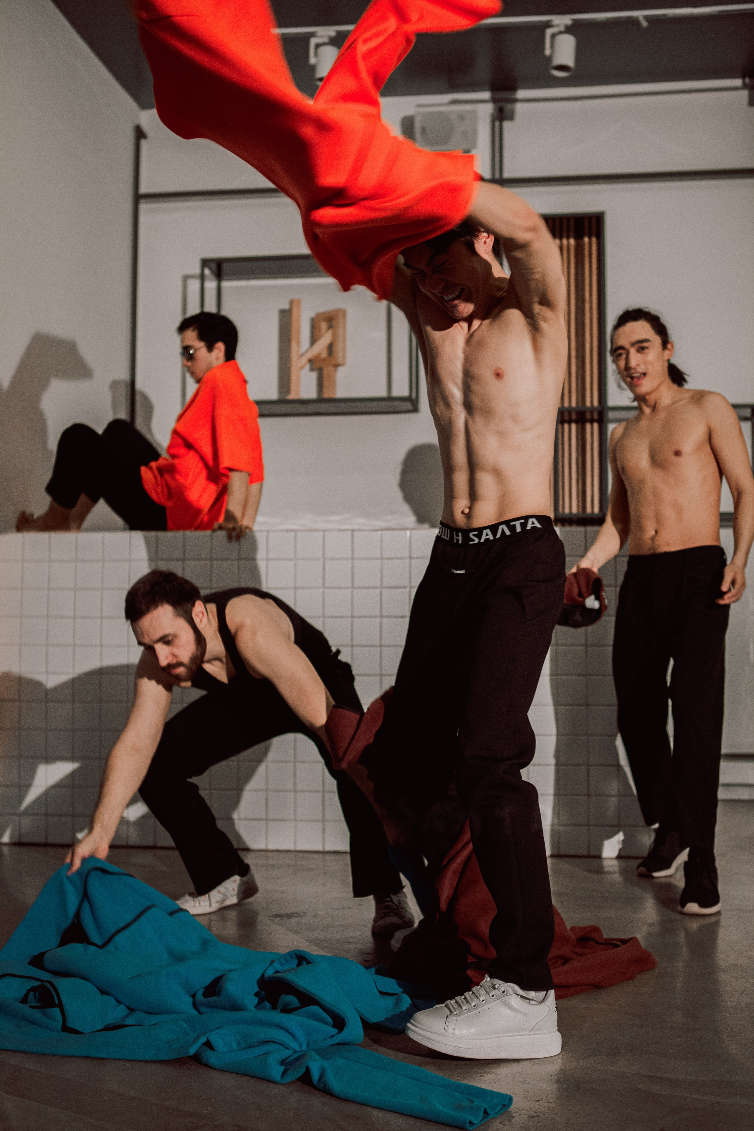 Мужская одежда. Контент — съемка для Бизнеса и личного блога в Алматы