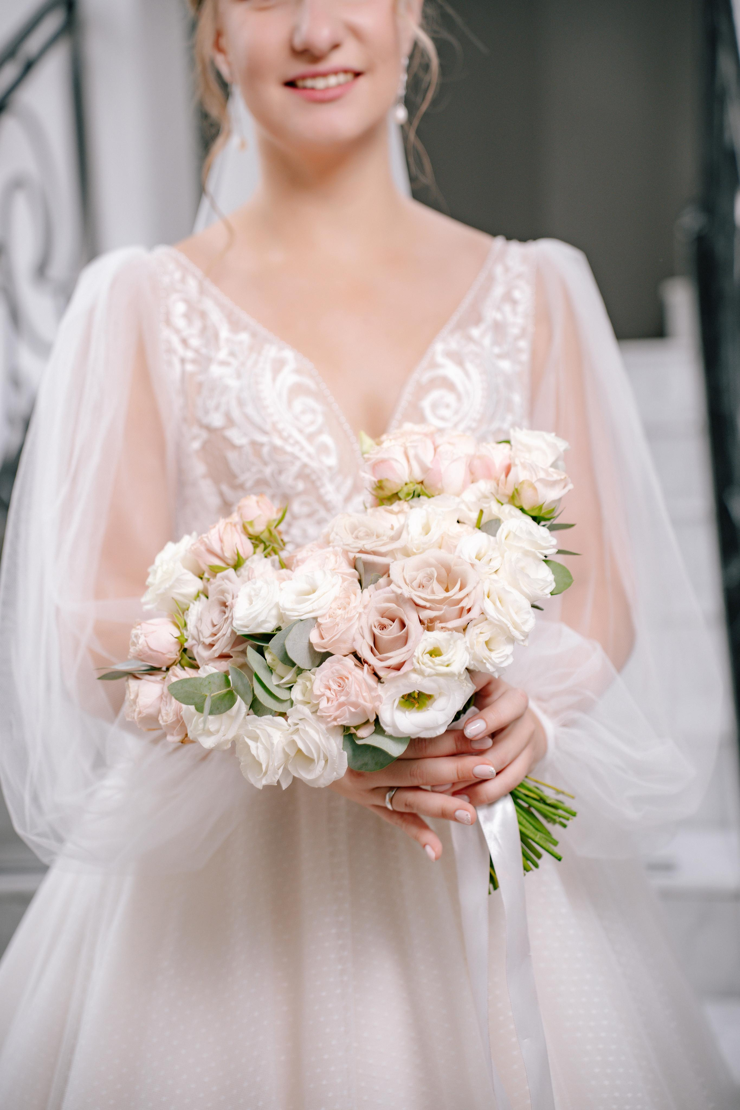 Свадебная фотосессия в ресторане BUONO (Бона) и Mercedes Bar (гостиница Украина)