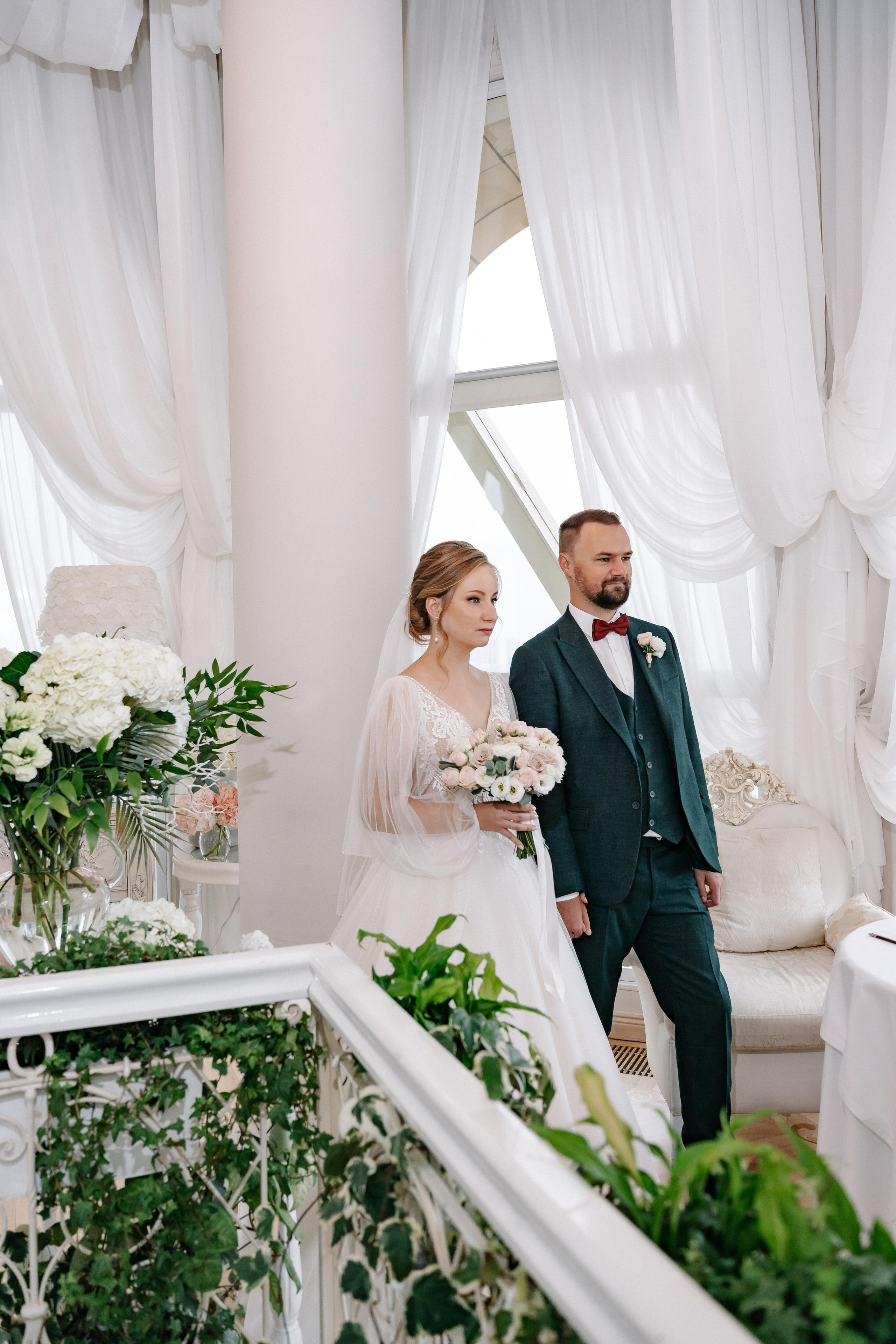 Свадебная фотосессия в ресторане Романтик (гостиница Украина)