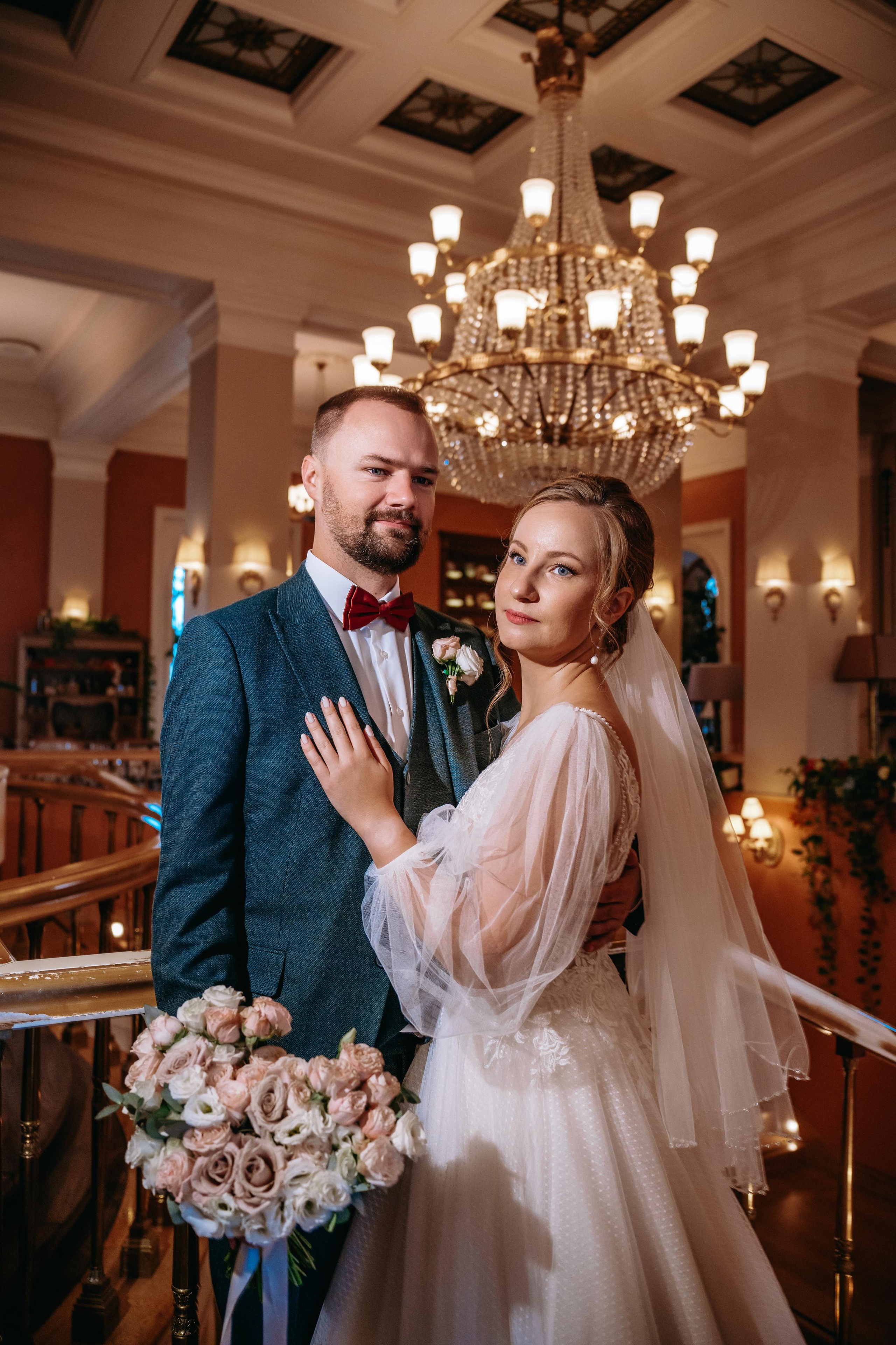 Свадебная фотосессия в ресторане Романтик (гостиница Украина)