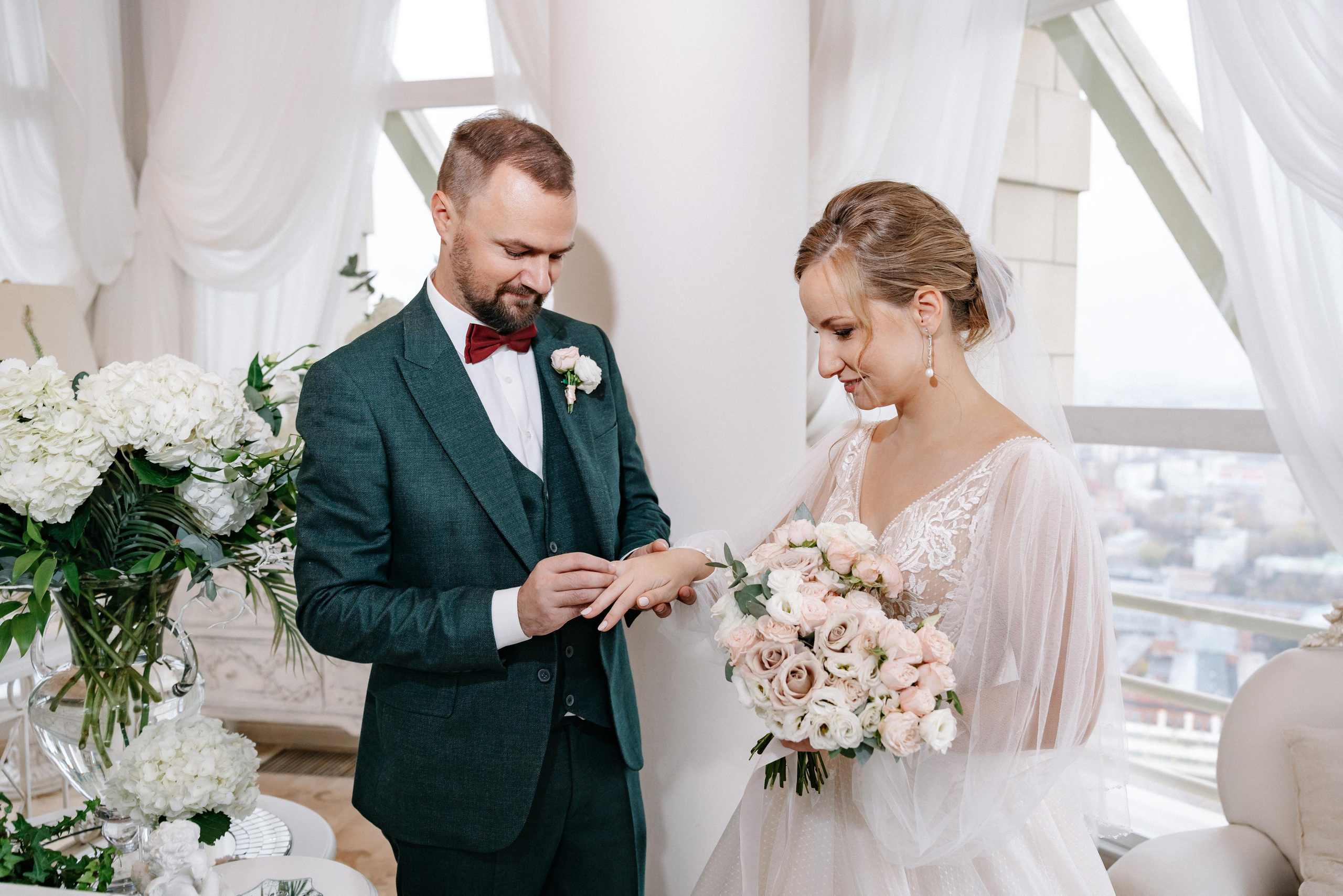 Свадебная фотосессия в ресторане Романтик (гостиница Украина)