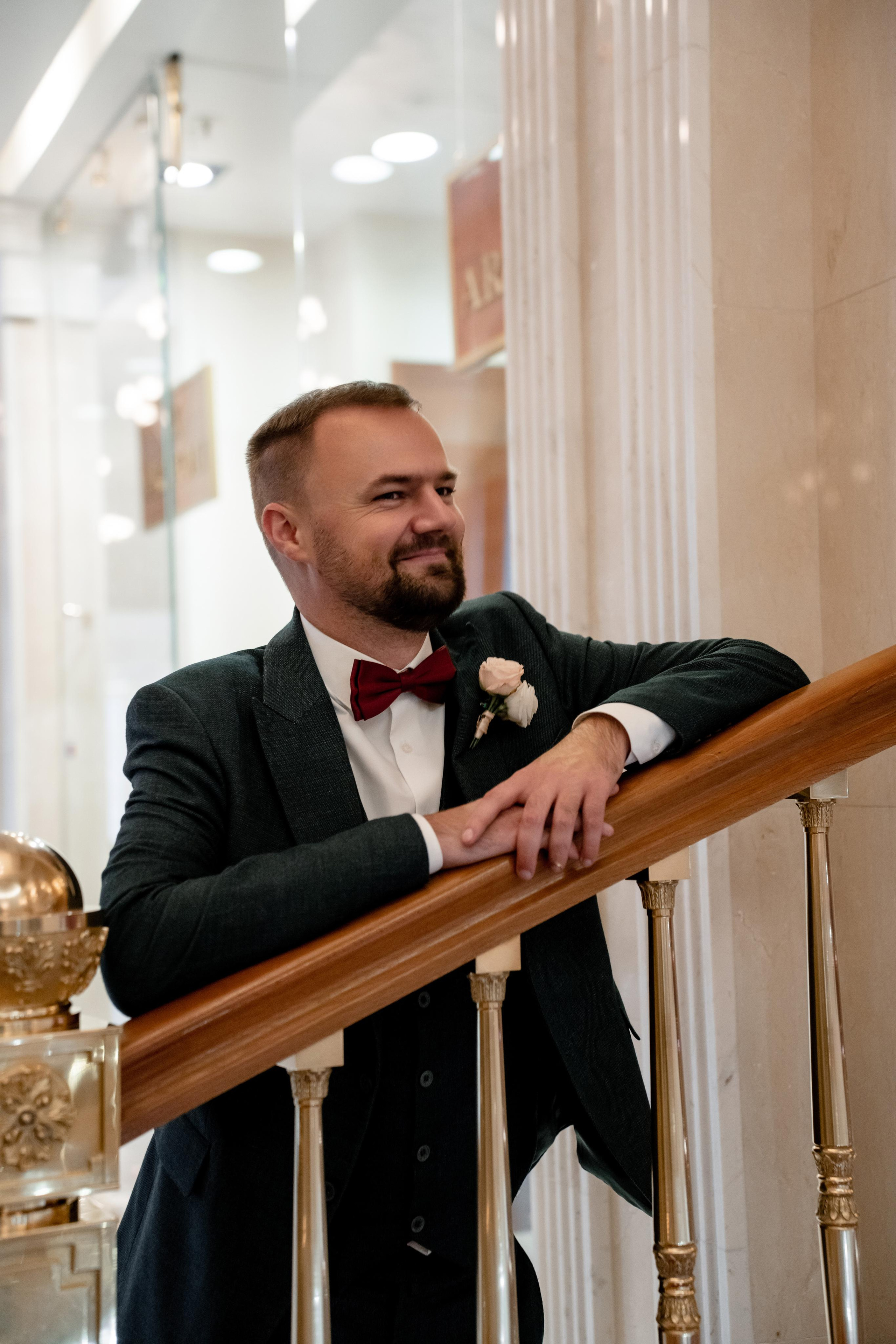 Свадебная фотосессия в ресторане Романтик (гостиница Украина)