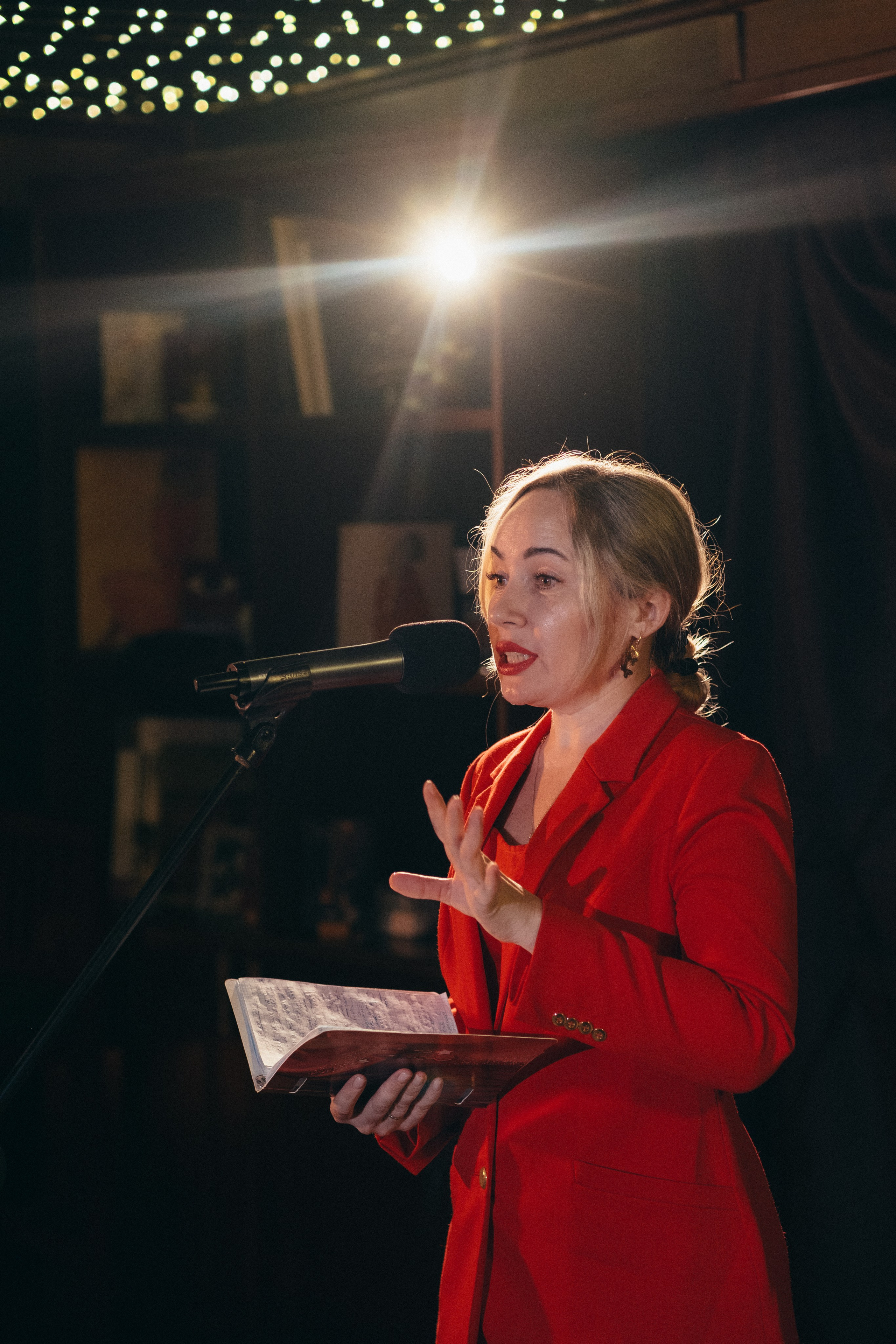 Поэтические встречи «Уютные чтения». Репортажный фотограф в Сочи Екатерина Вежливцева