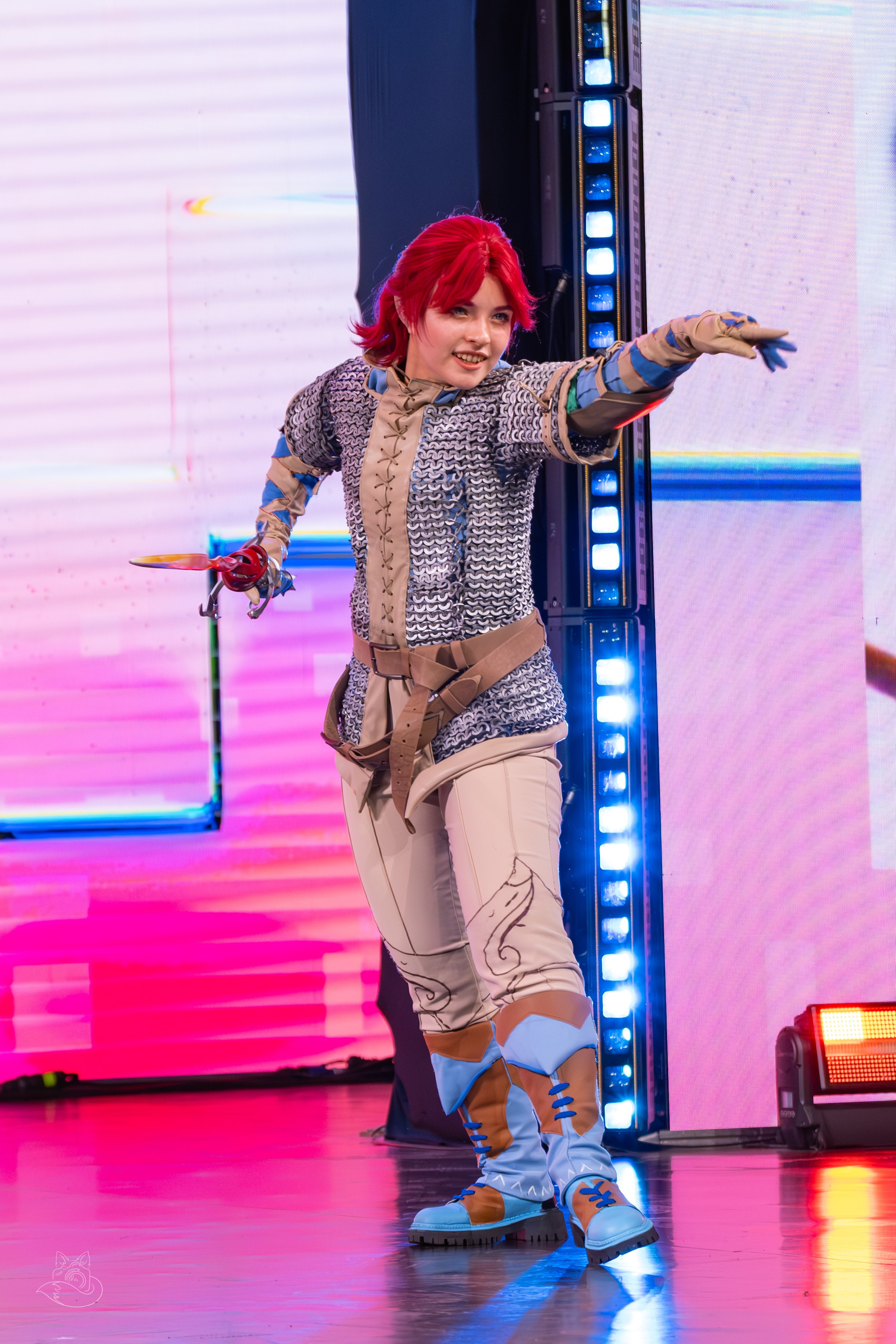 Сцена РЭД ЭКСПО 2024. Косплей фотограф