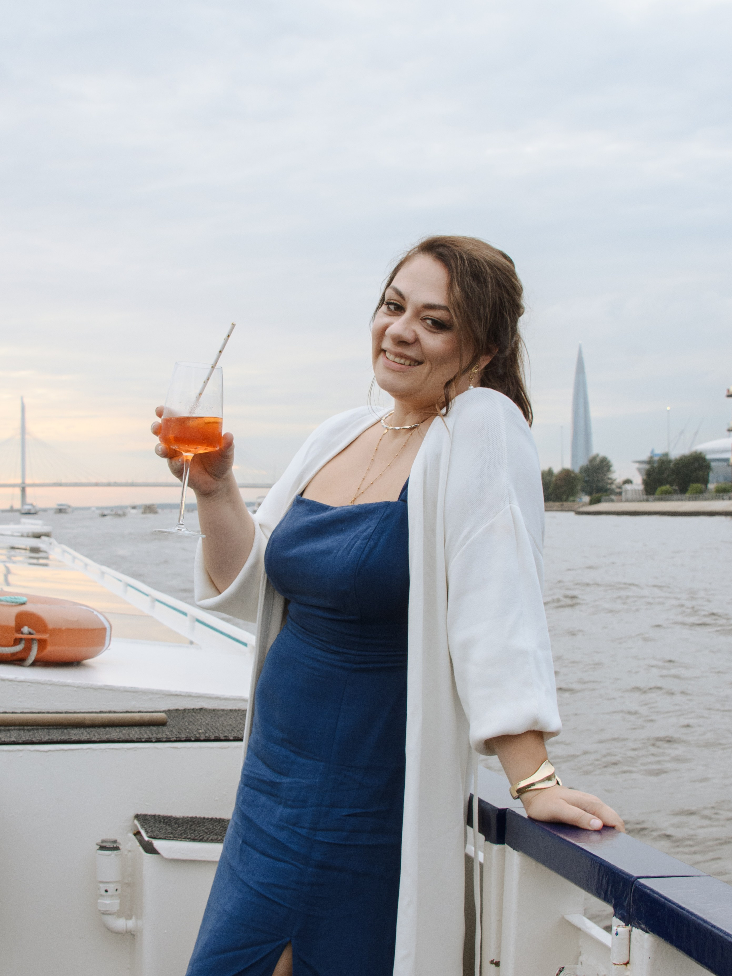 Корпоратив на теплоходе в стиле «Италия». Фотограф в Санкт-Петербурге Ксения Яковчук