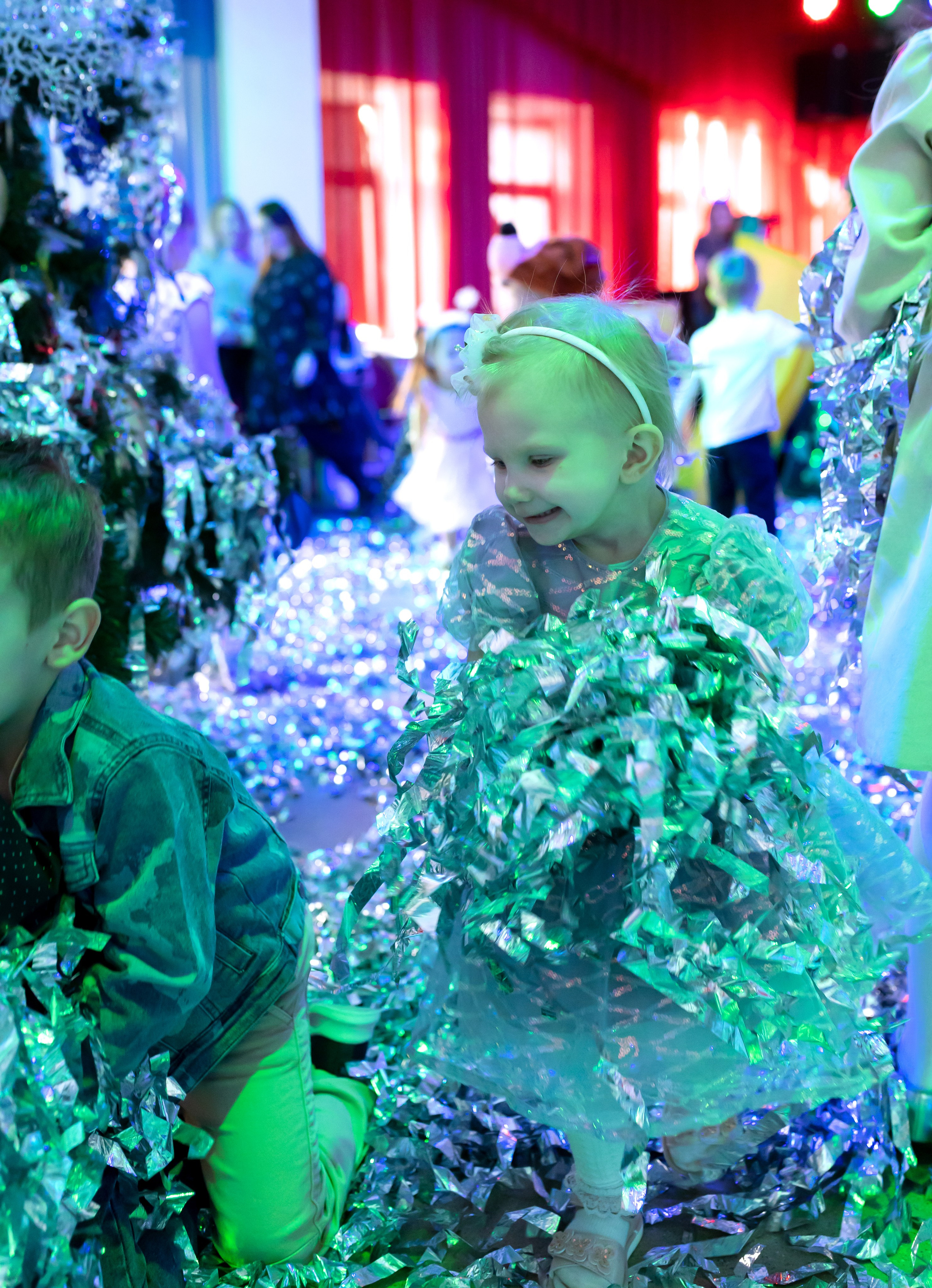 Утренник в ДОФ 04.01.25. Ольга Смирнова юрист, фотограф