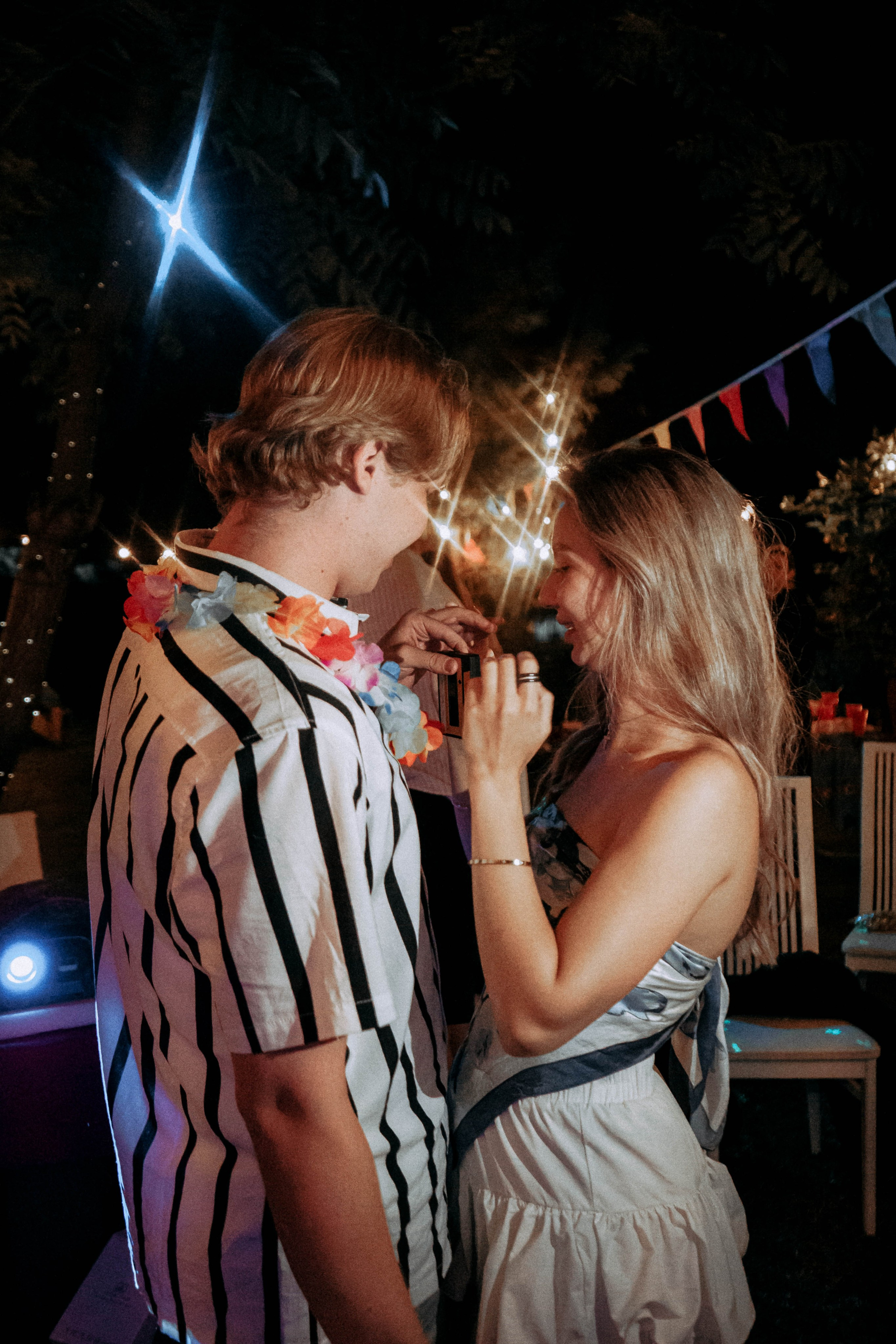 Гавайская вечеринка. Кир Анисин. Режиссер & фотограф