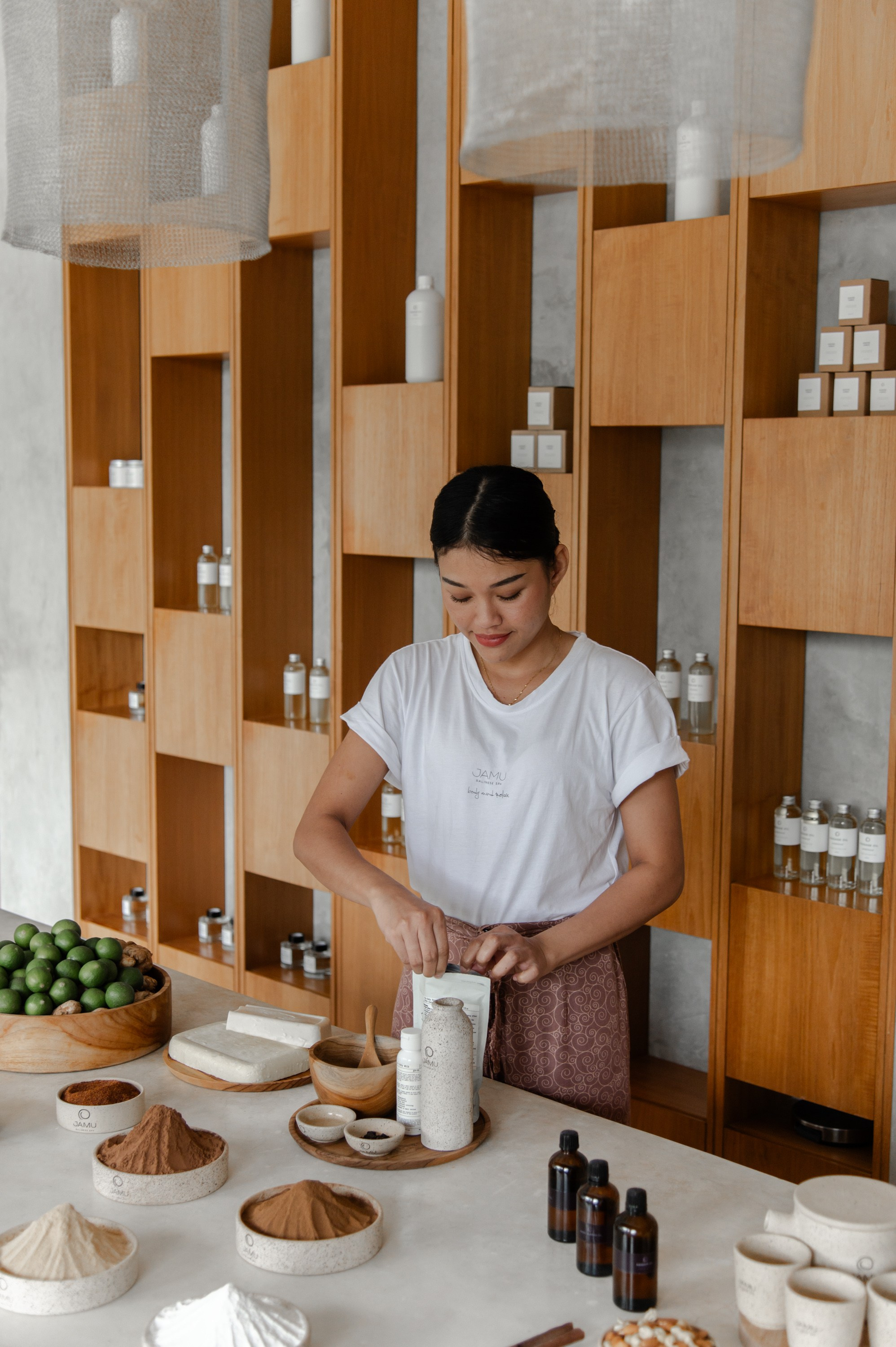 Профессиональная фото и видео съемка интерьеров и магазинов