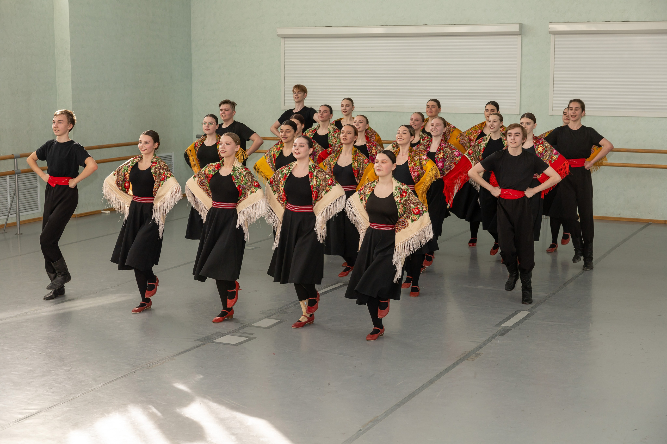 Открытый урок в студии народного танца «Славянский лик». Фотограф в Серпухове Наталья Руденко