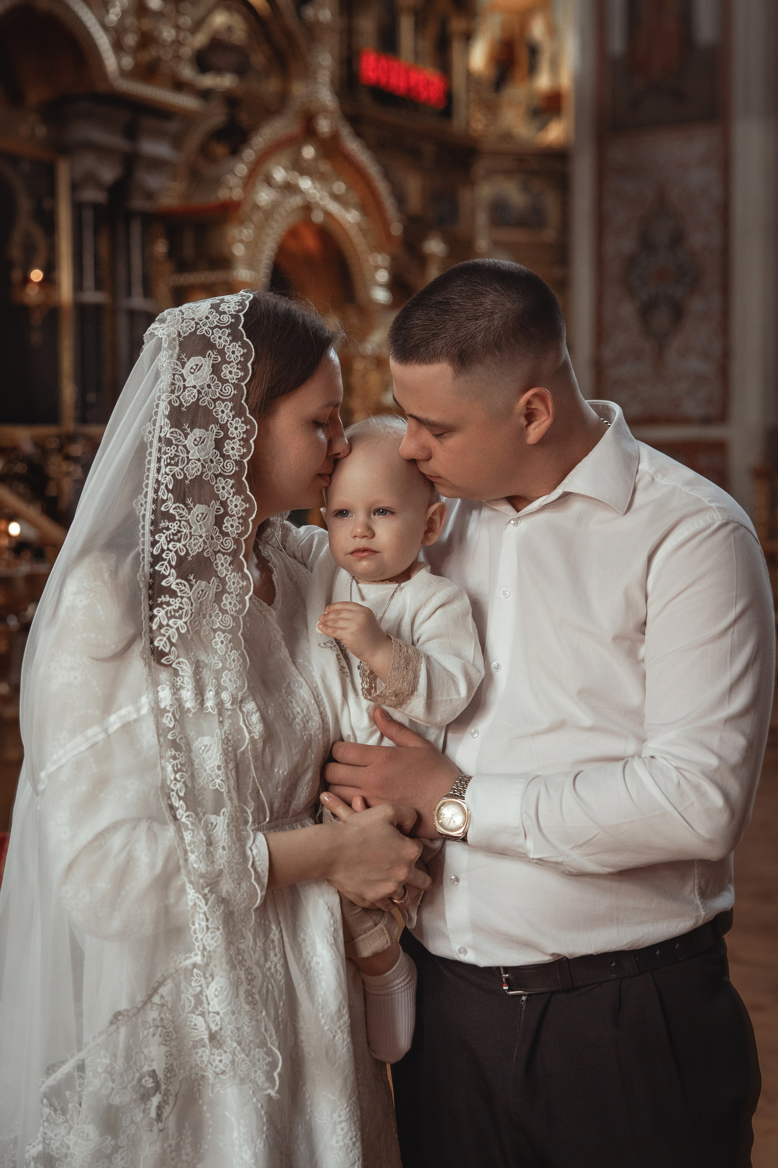 Таинство Крещения Филиппа. Свято-Екатерининский собор г. Краснодар. Фотограф на Крещение и Венчание Краснодарский край — Гранкина Юлия