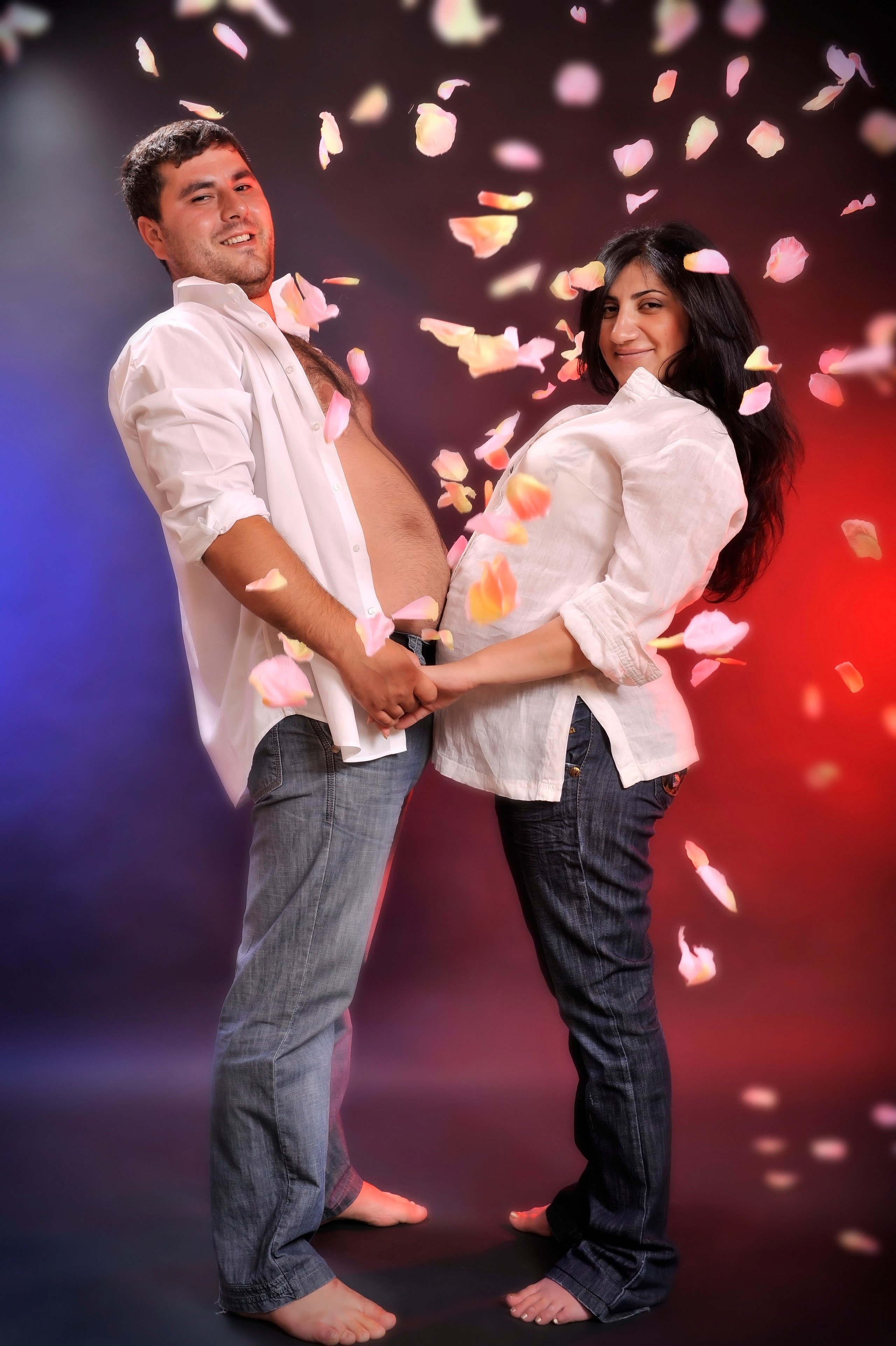 Фотосессия во время беременности от студии Love Story. Максим Матвийченко и Виктория Басова профессионалы своего дела