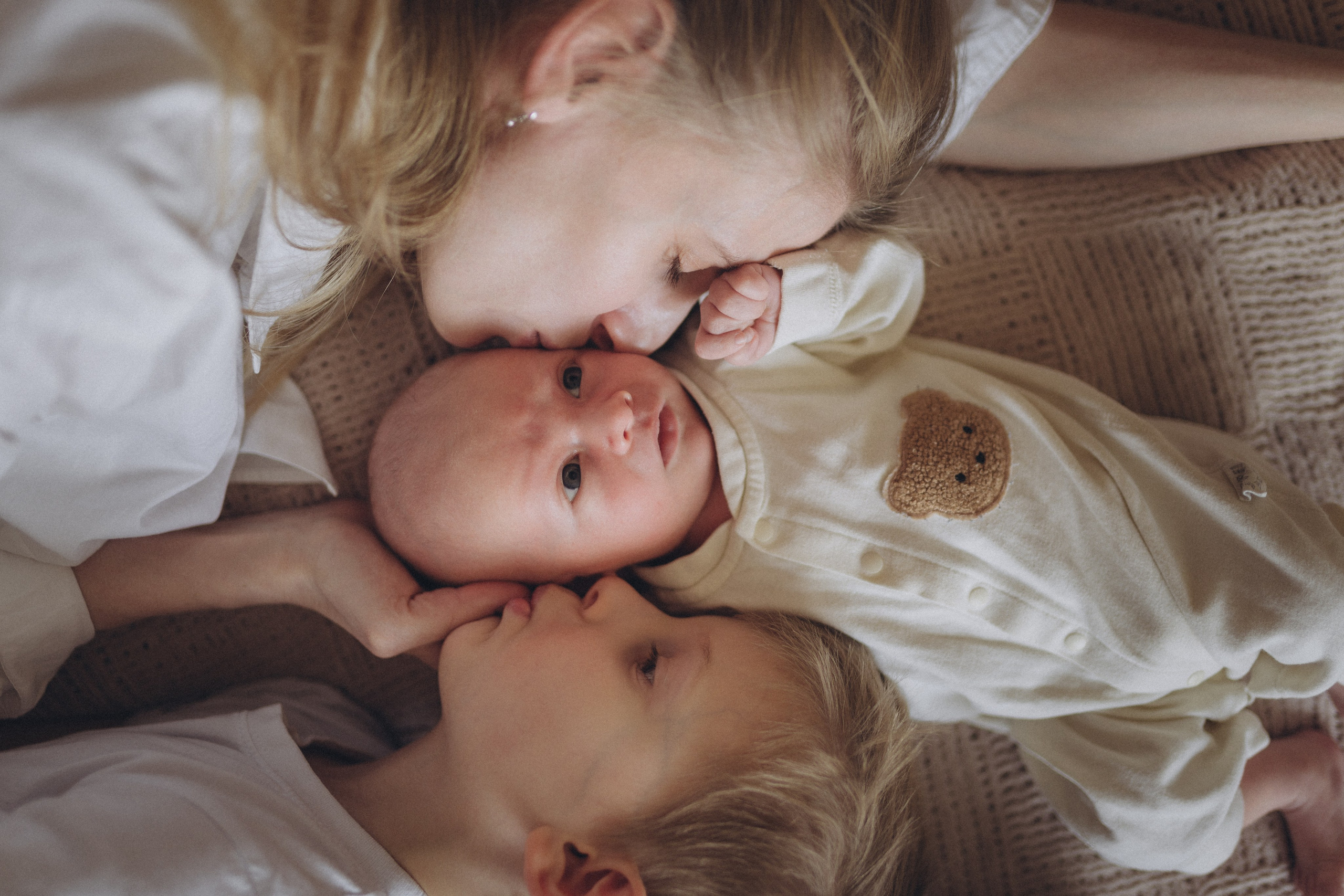Мише 1 месяц. Семейный и контент фотограф в Москве и Троицке Горелова Лизавета