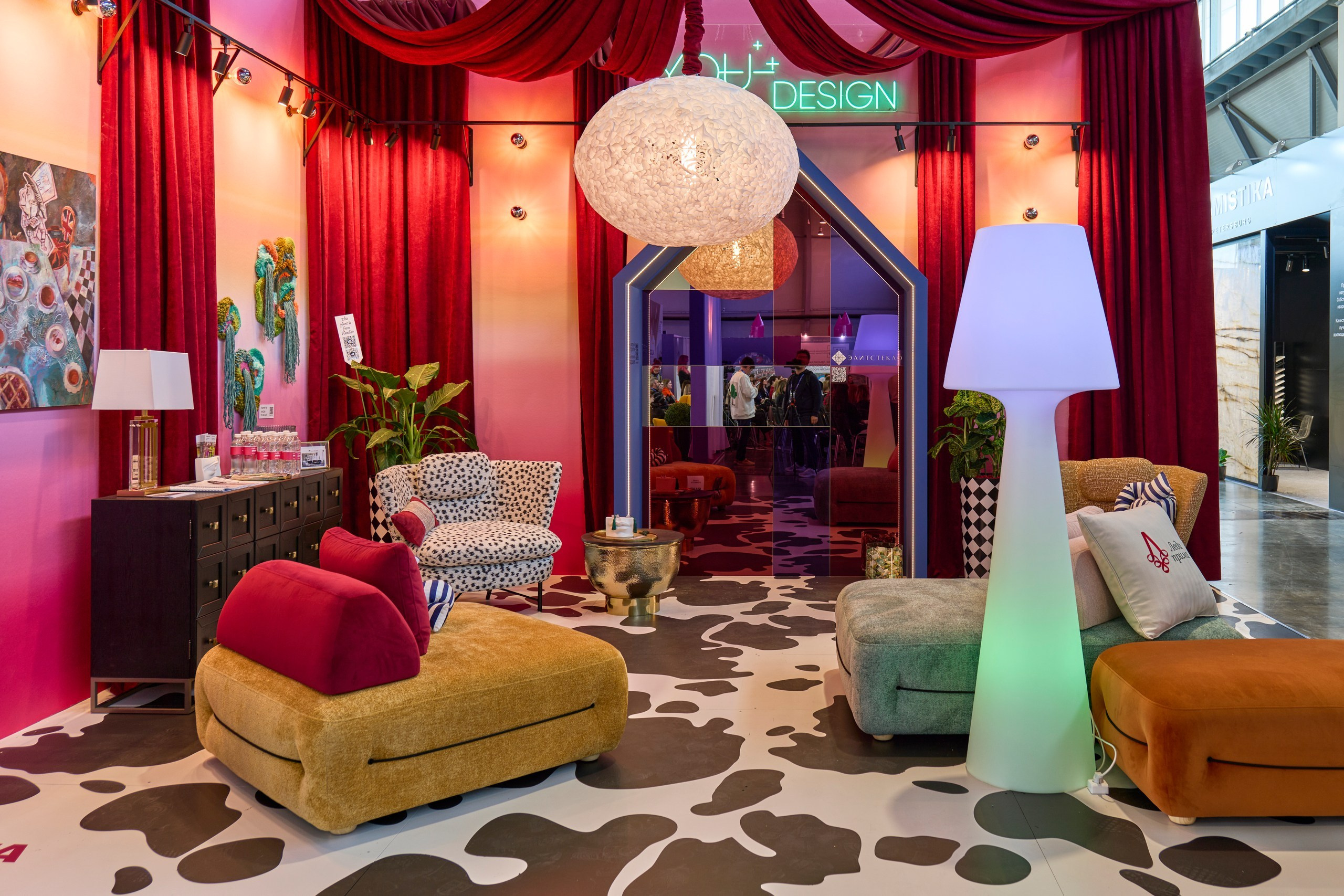 Фотосъемка стендов дизайнеров интерьера на выставке форум 100+ 2024 год. Интерьерный фотограф. Фотограф архитектуры