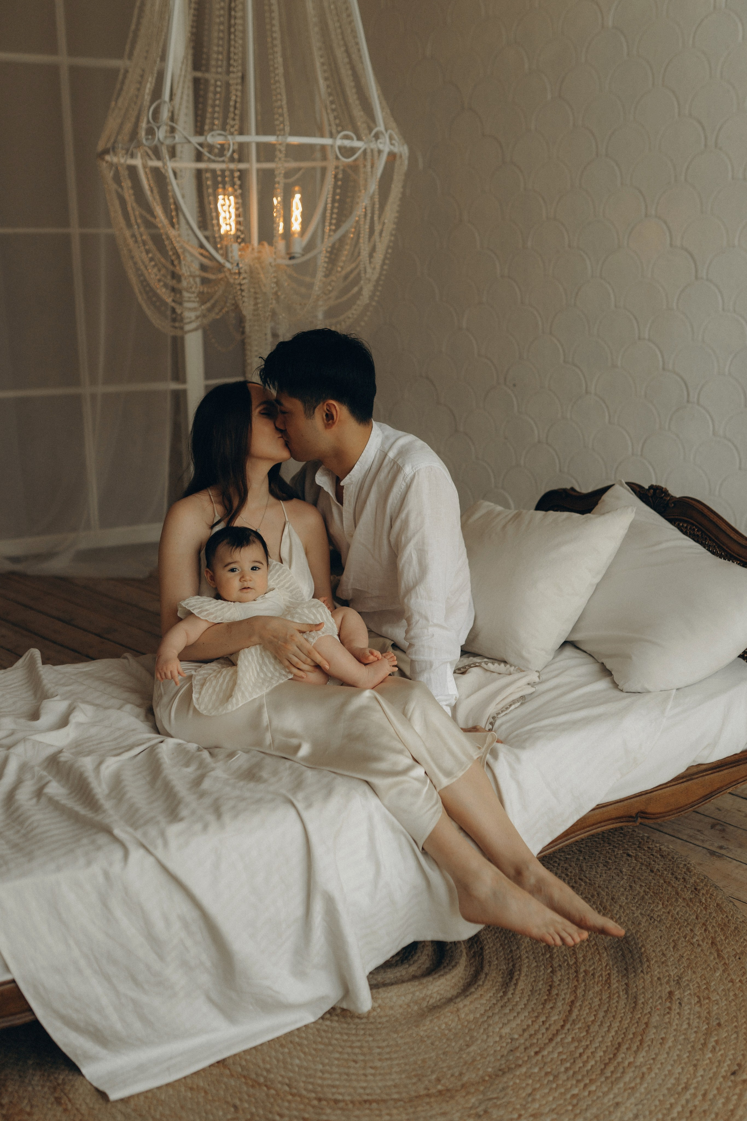 Малышка Нина и родители. Семейный lifestyle фотограф в Москве Рената Рафикова