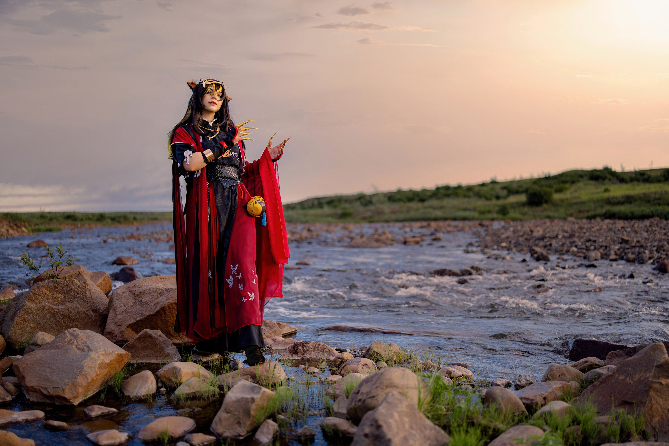 Dehya. Арт — фотограф в Норильске Дмитрий Степанов