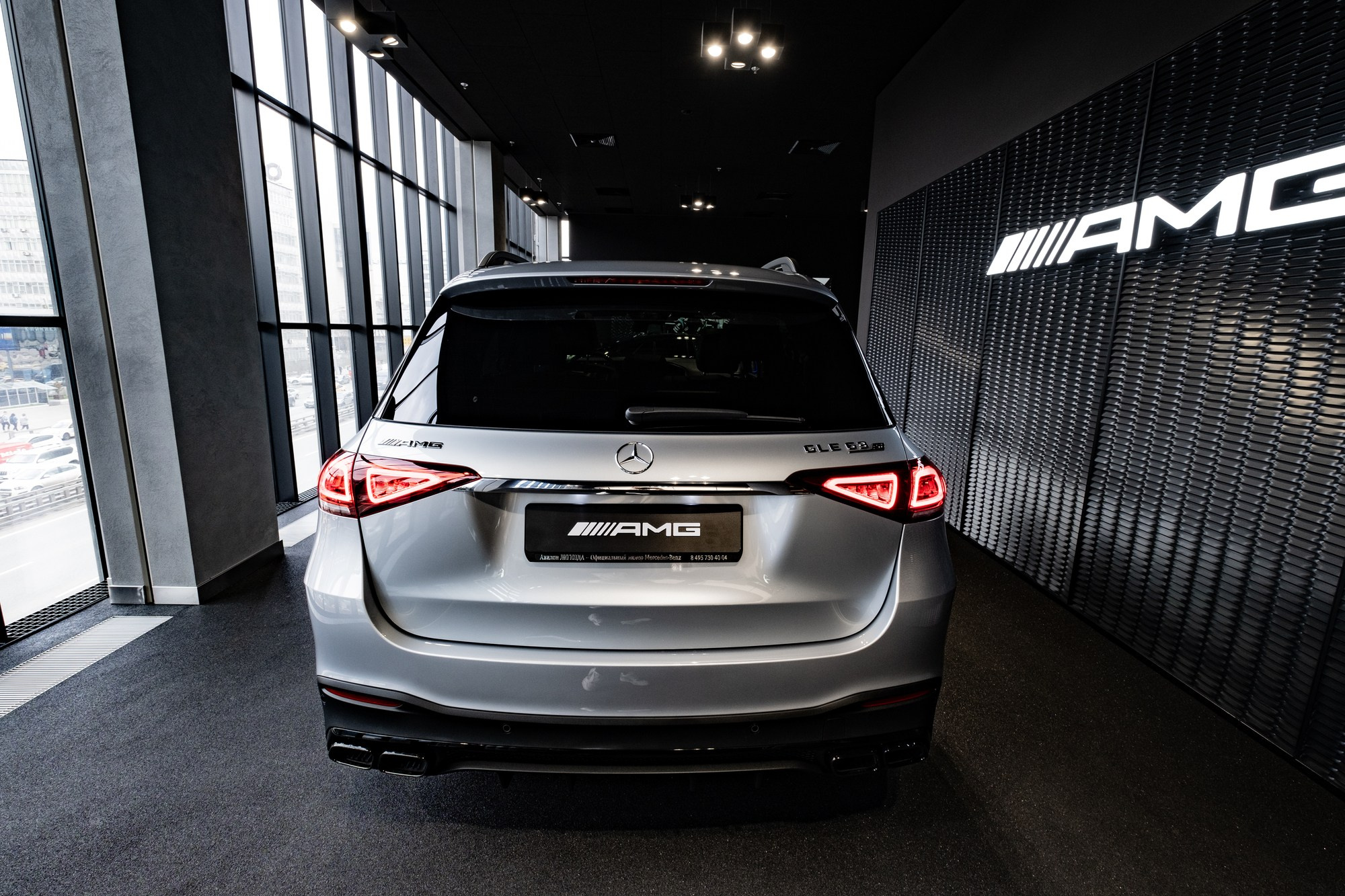 Рекламная съемка автомобилей. Автоспортивный бренд фотограф в Москве — Виктория Логинова