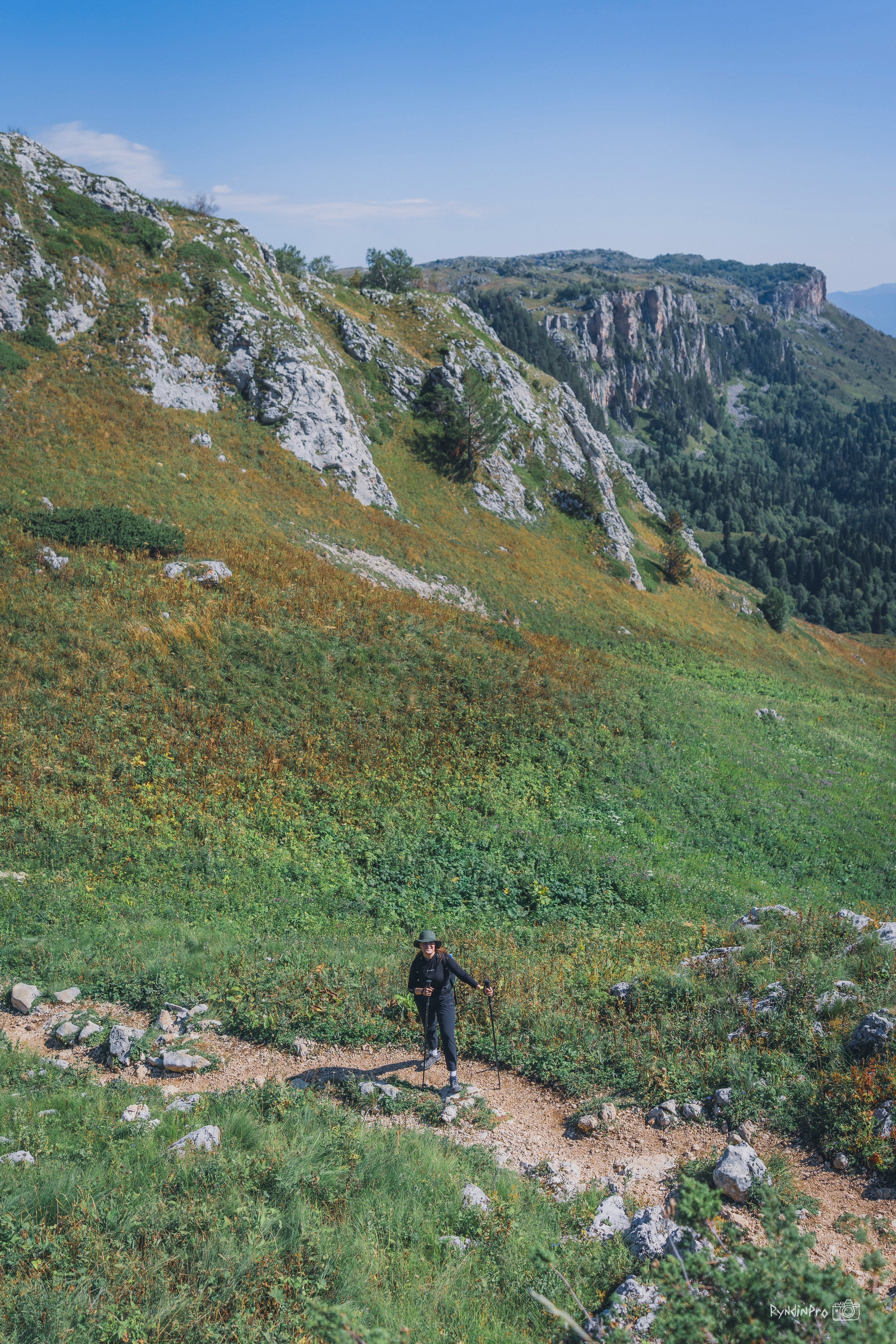 Поход на Оштен с командой Мадьяр 10.09.24. Репортажный фотограф в Краснодаре Рындин Дмитрий