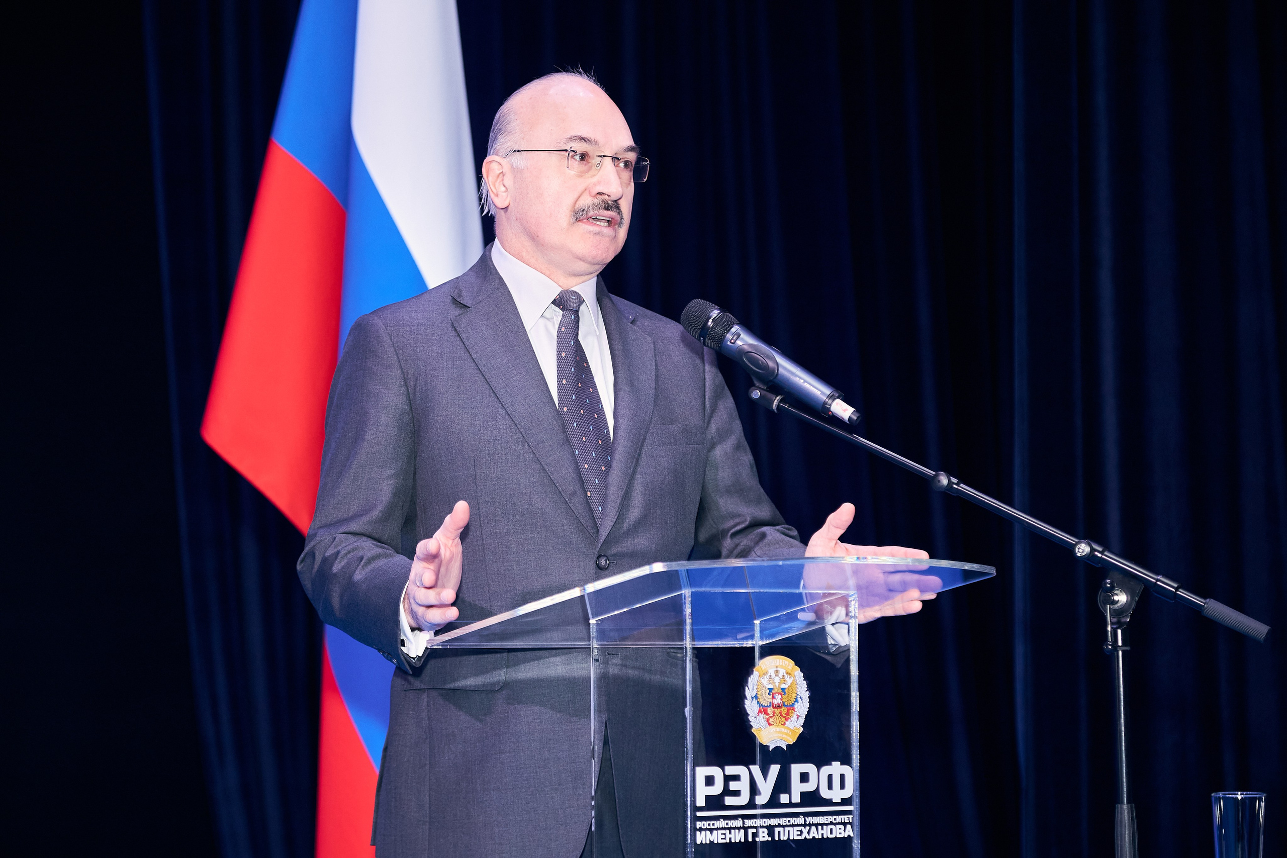 Седьмой профессорский форум. Фотограф Савченко Люба. Москва