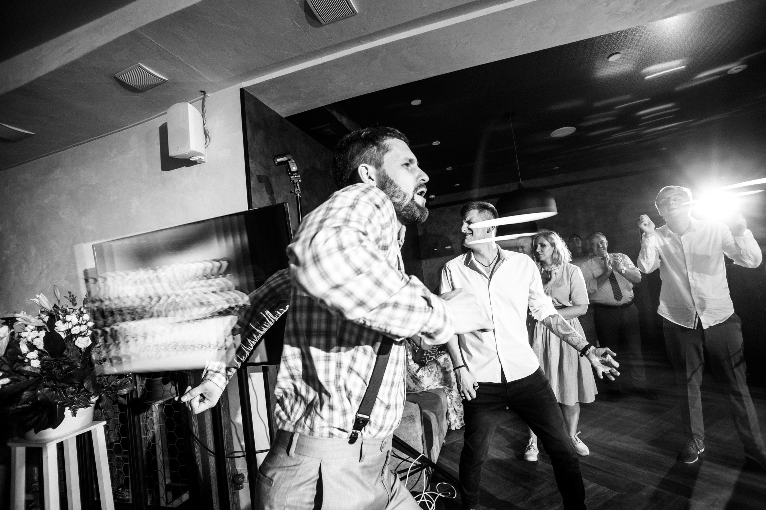 Artem & Olesya — Wedding. Wedding & portrait photographer Sergey Lazarenko