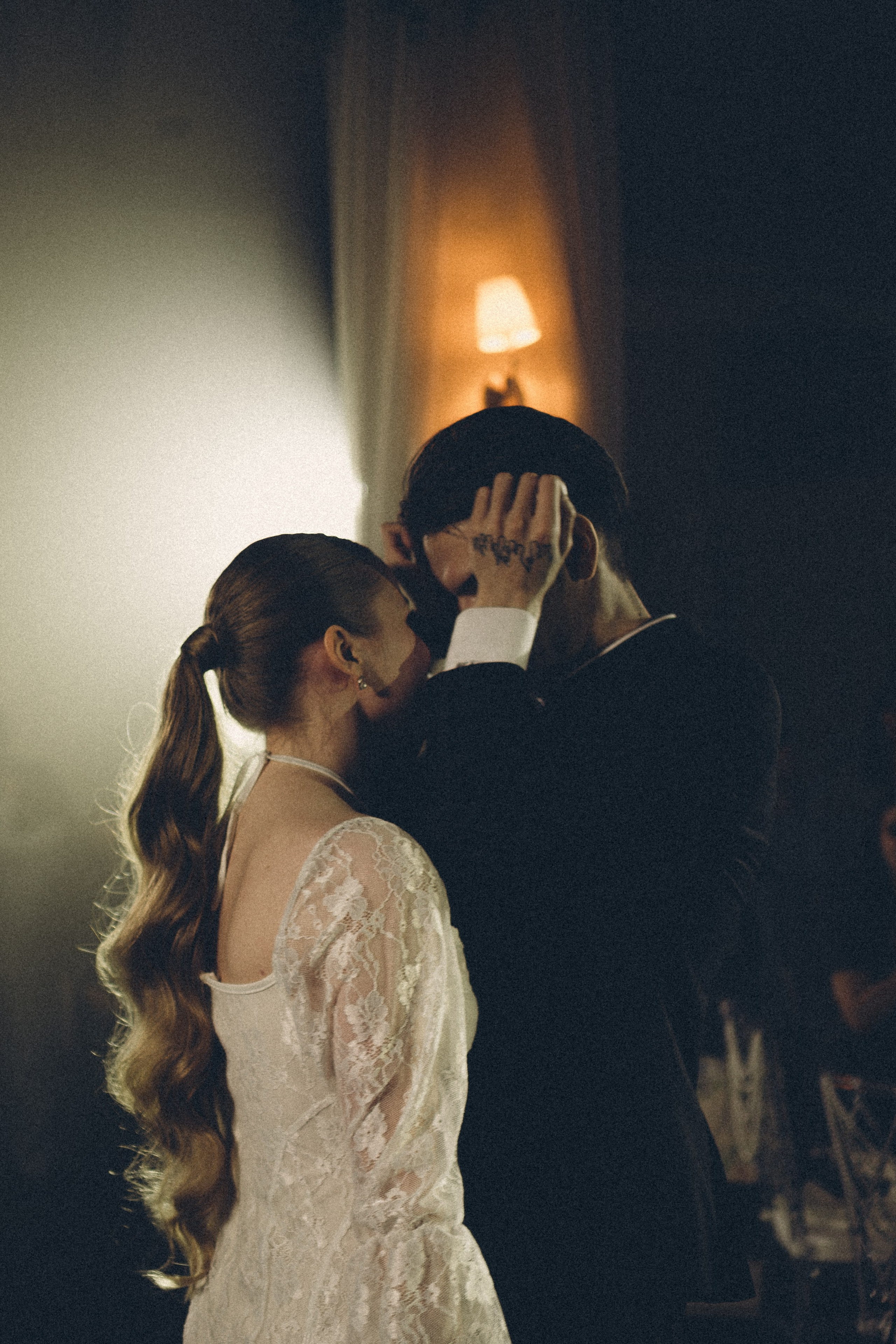 СВАДЕБНАЯ СЬЕМКА В ОТЕЛЕ В СИБИРИ. Профессиональный фотограф, Санкт-Петербург — Виктория Богомолова